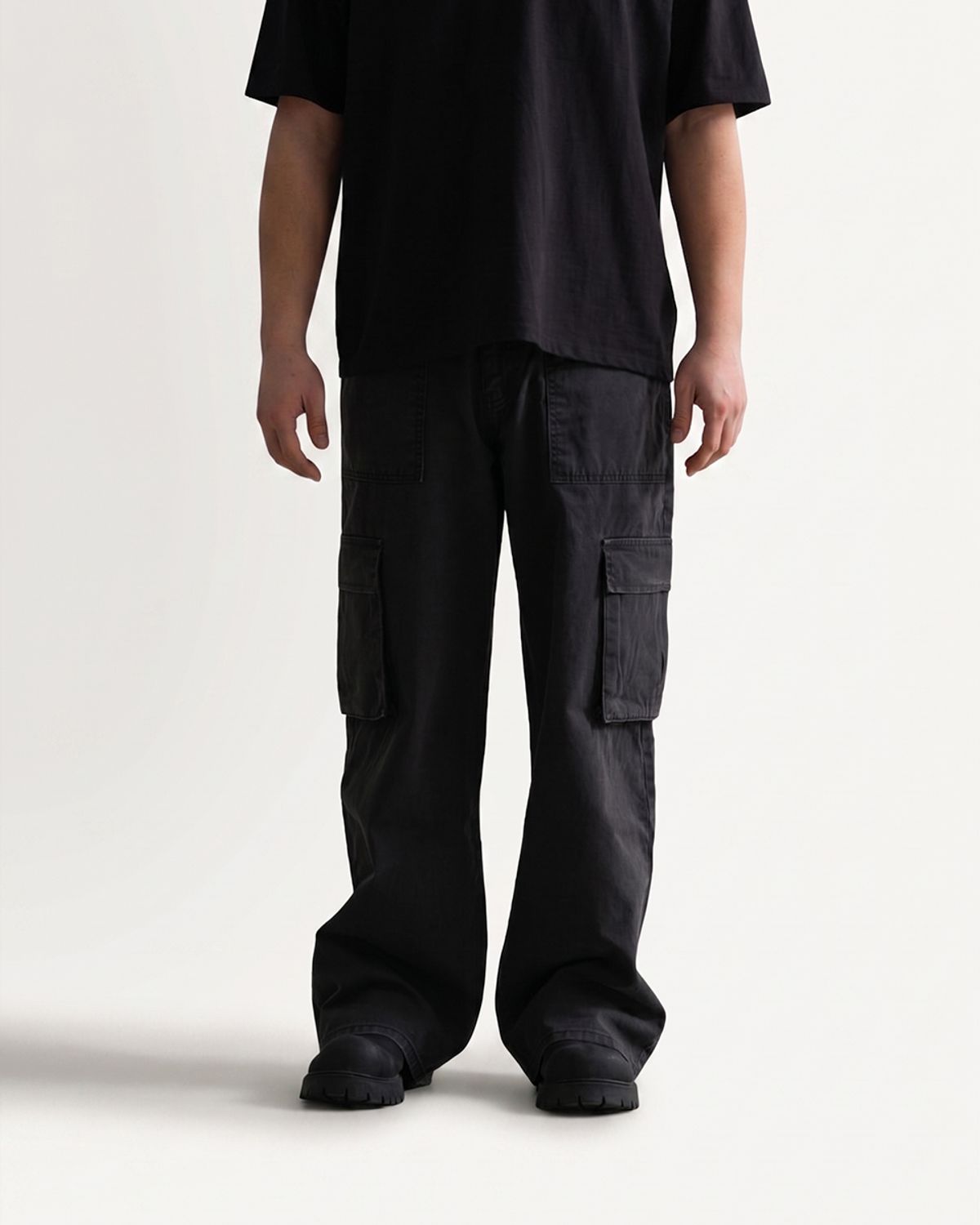 덤(THUMB) VINTAGE WASHED CARGO PANTS 09