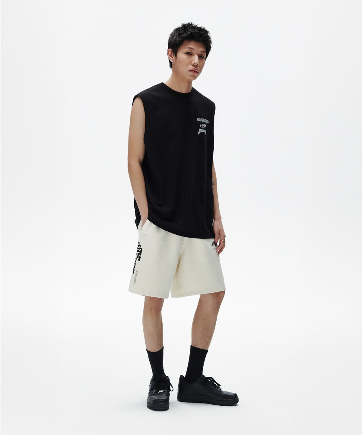 마하그리드(MAHAGRID) TECH PIGMENT SWEATSHORT IVORY(MG2FMMPA02A)