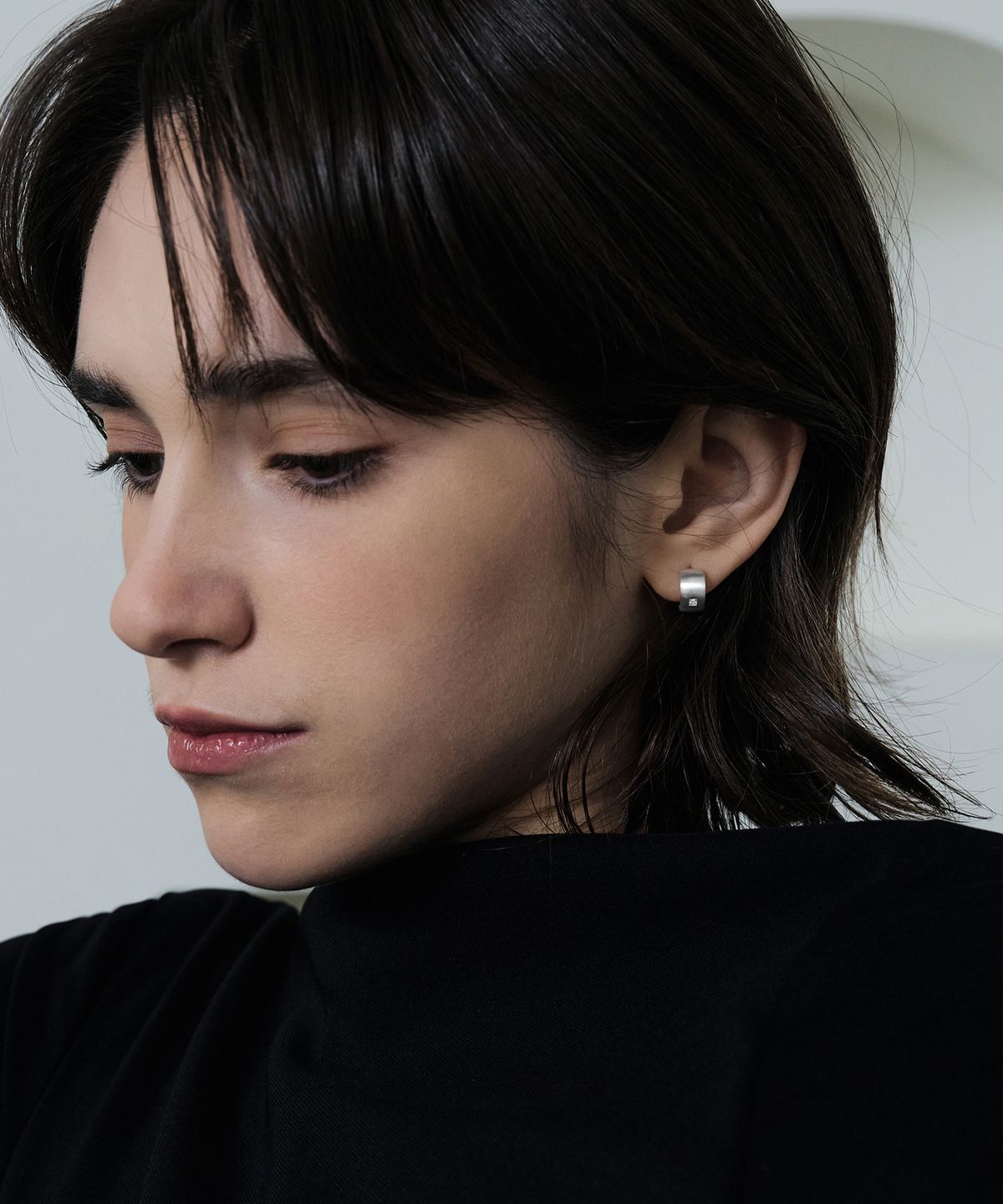 티오유(TOU) NP003 Hidden Shine Matte Cubic Earrings