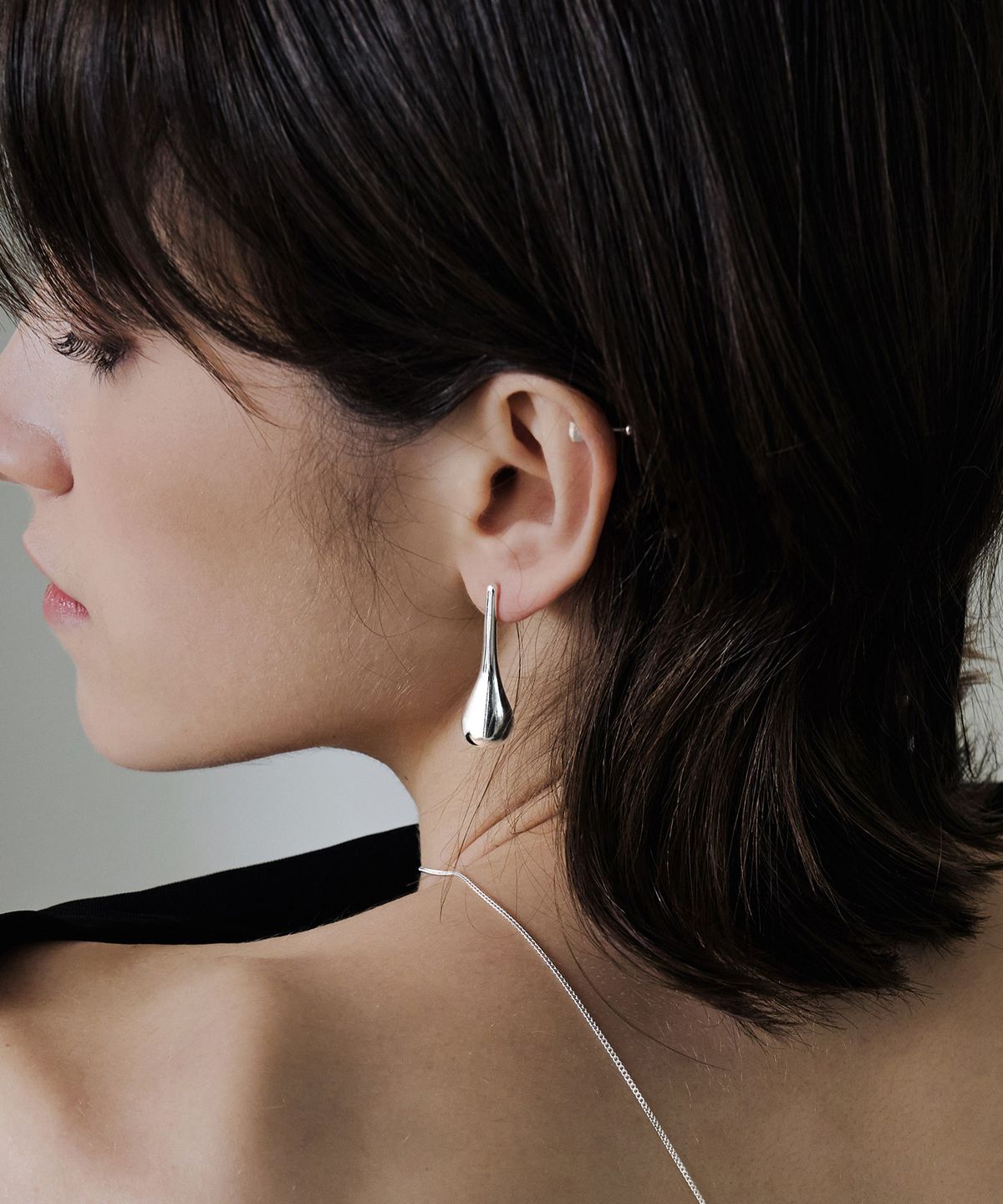 티오유(TOU) NP030 Long Water Drops Earrings