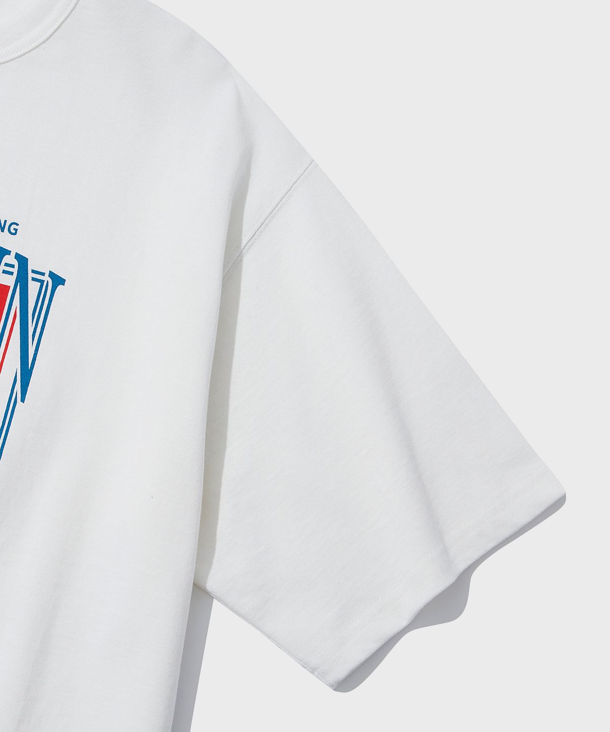 아웃스탠딩(OUTSTANDING) V.S.C TEE(MOUNTAIN)_OFF WHITE