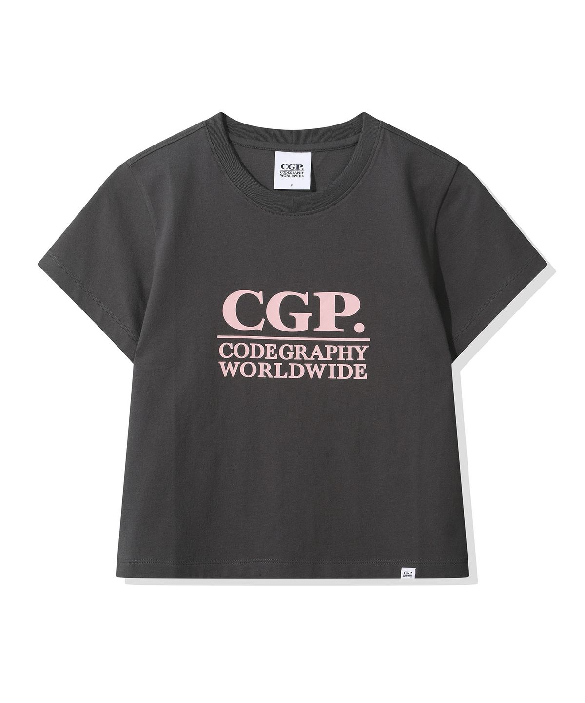 코드그라피(CGP) (우먼) 스퀘어 로고 반소매 티셔츠_차콜