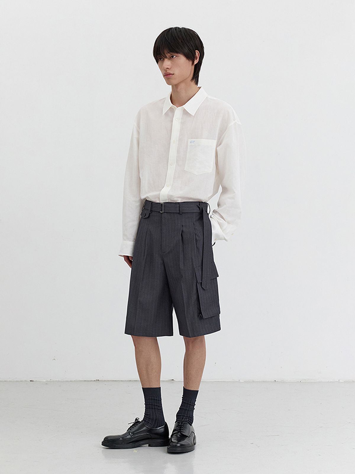던스트 포 맨(DUNST FOR MEN) BELTED MULTIPOCKET BERMUDA SHORTS_UDPA5B325_GREY STRIPE