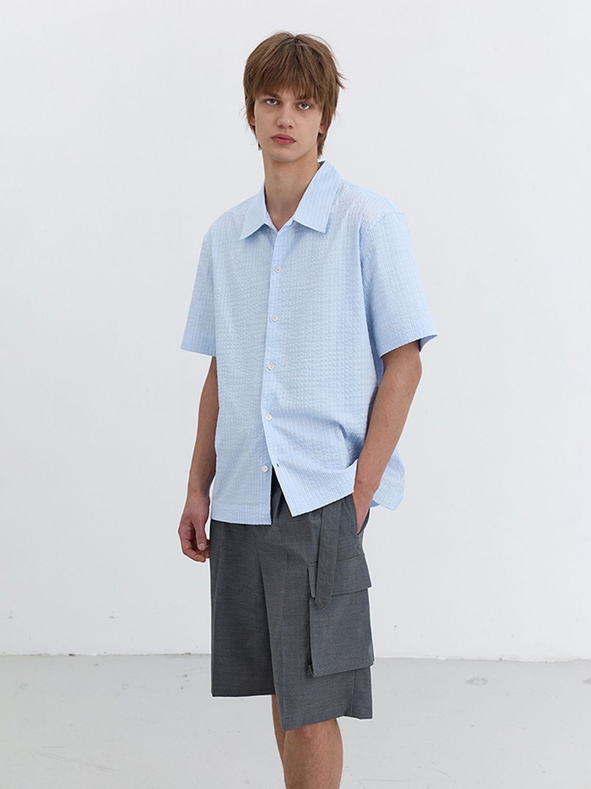 던스트 포 맨(DUNST FOR MEN) BELTED MULTIPOCKET BERMUDA SHORTS_UDPA5B325_CHARCOAL GREY