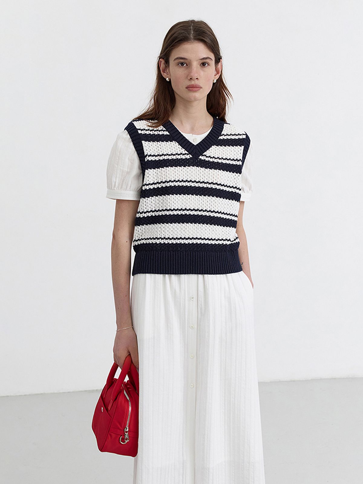 던스트(DUNST) UNISEX CROCHET STRIPED KNIT VEST_UDSW5B126_OFFWHITE/NAVY STRIPE