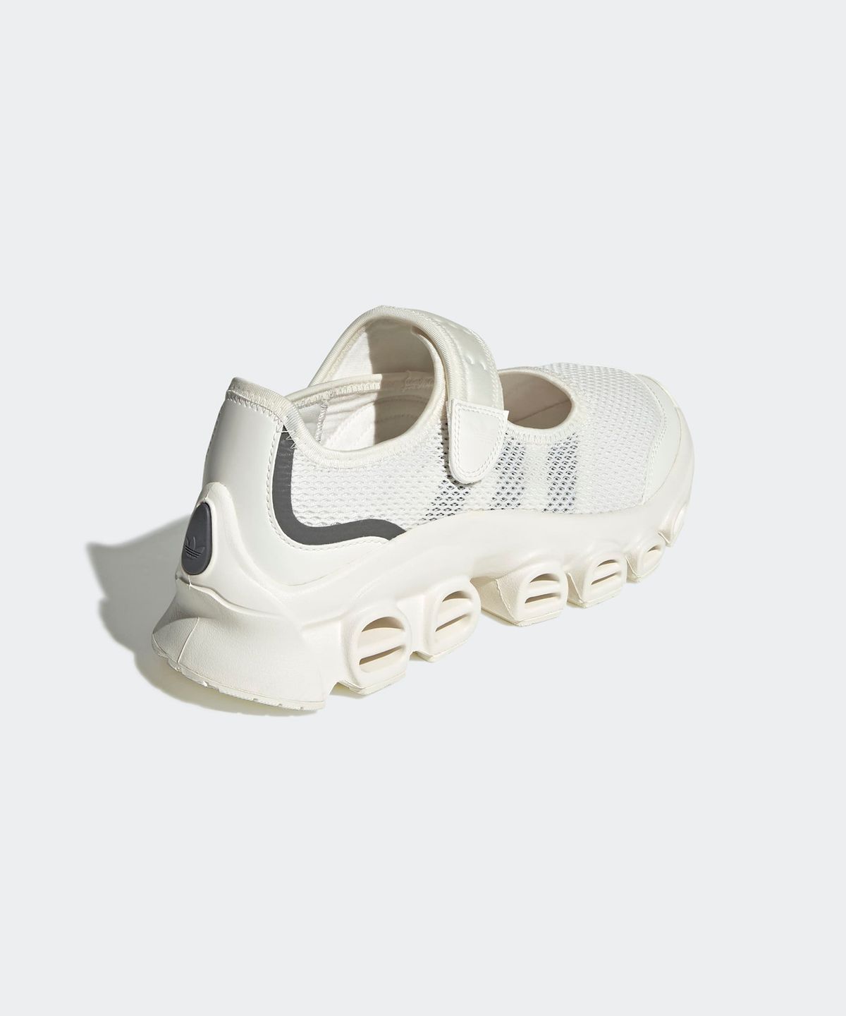 아디다스(ADIDAS) 아디폼 메가제인 - 클라우드화이트 / JQ8245