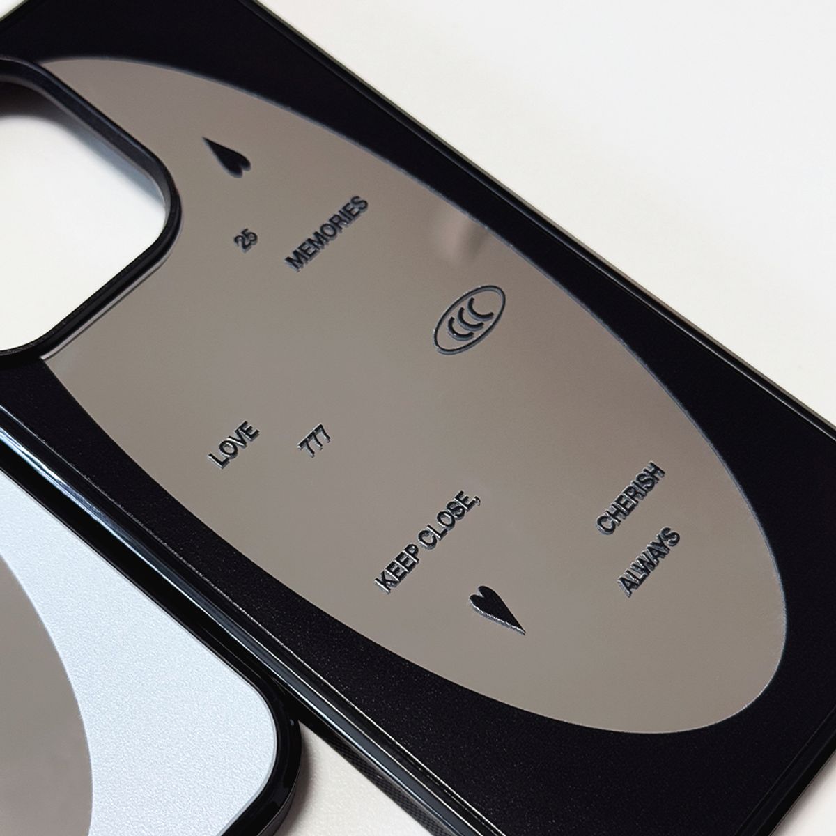 메모리즈바운더리(MEMORIESBOUNDARY) LOVE Memories Bumper Mirror Phone Case (BK)/(MagSafe)
