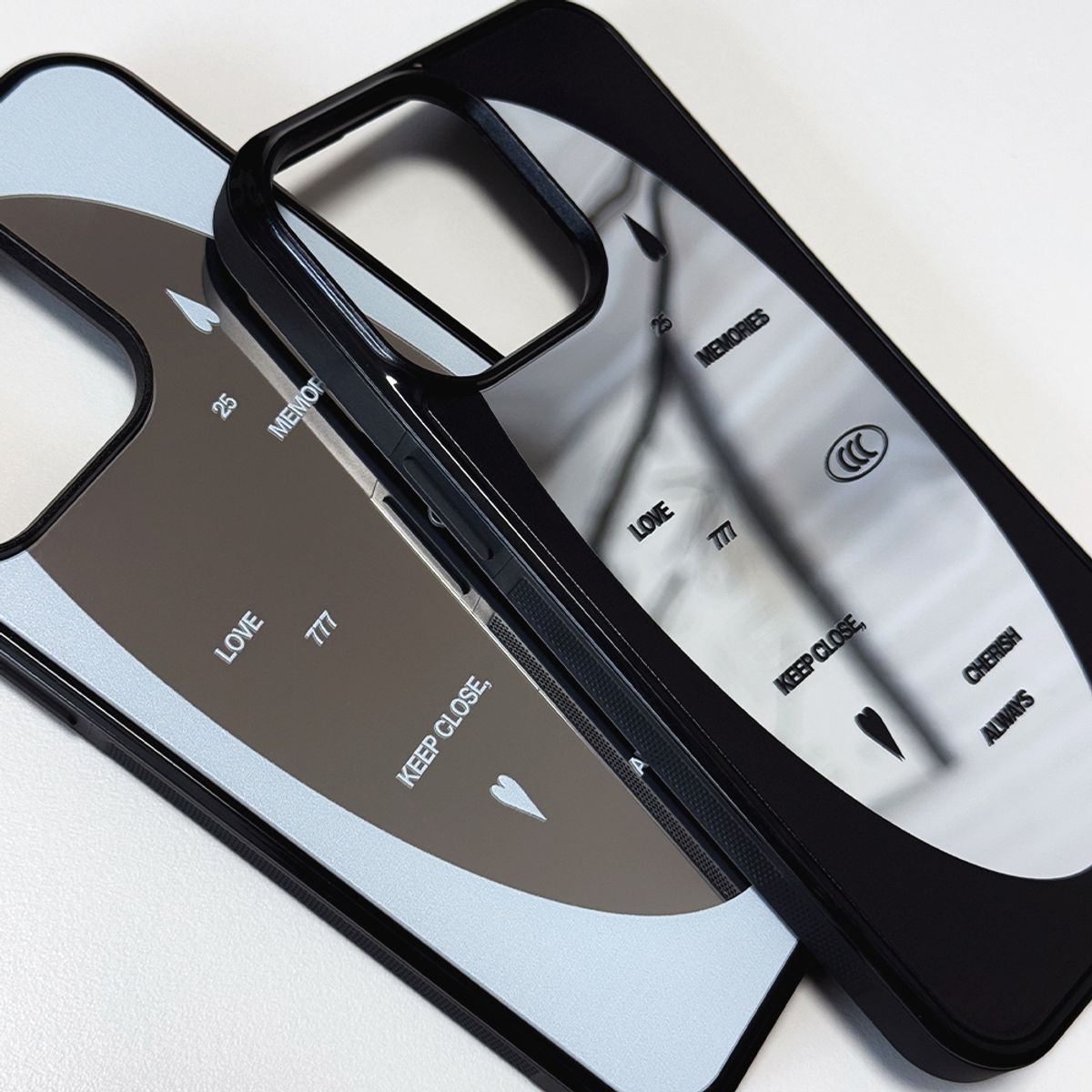 메모리즈바운더리(MEMORIESBOUNDARY) LOVE Memories Bumper Mirror Phone Case (BK)/(MagSafe)