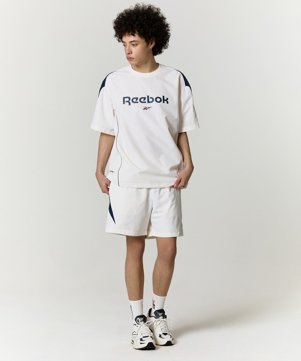 리복(REEBOK) 일립스 반팔 피스테 - 화이트
