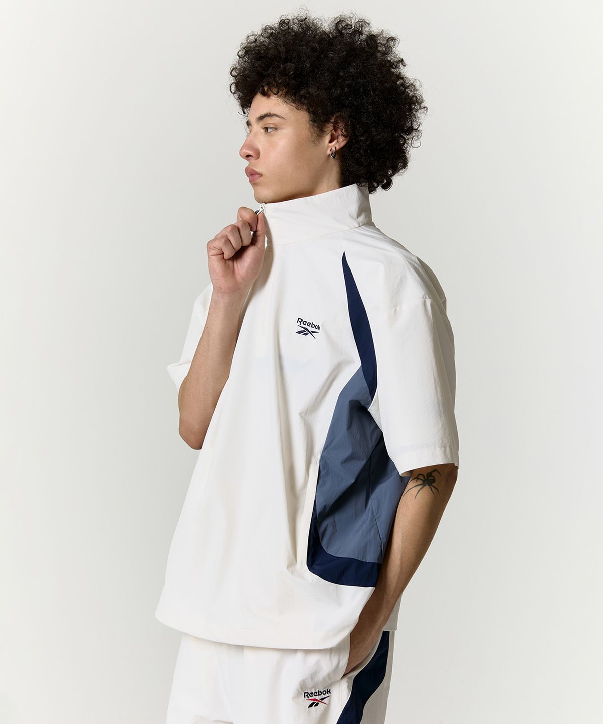 리복(REEBOK) 일립스 반팔 아노락 - 화이트