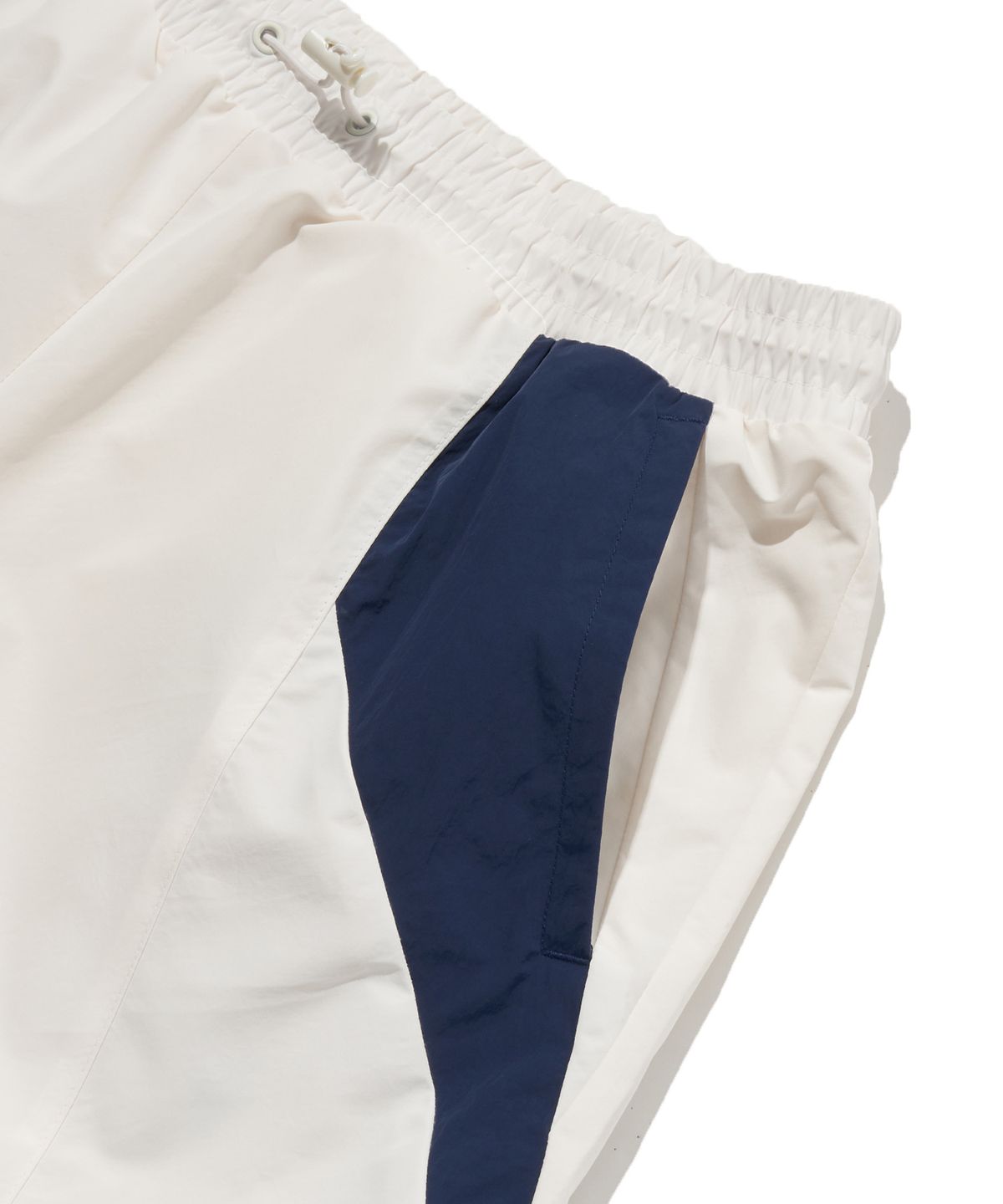 리복(REEBOK) 일립스 쇼츠 (W) - 화이트