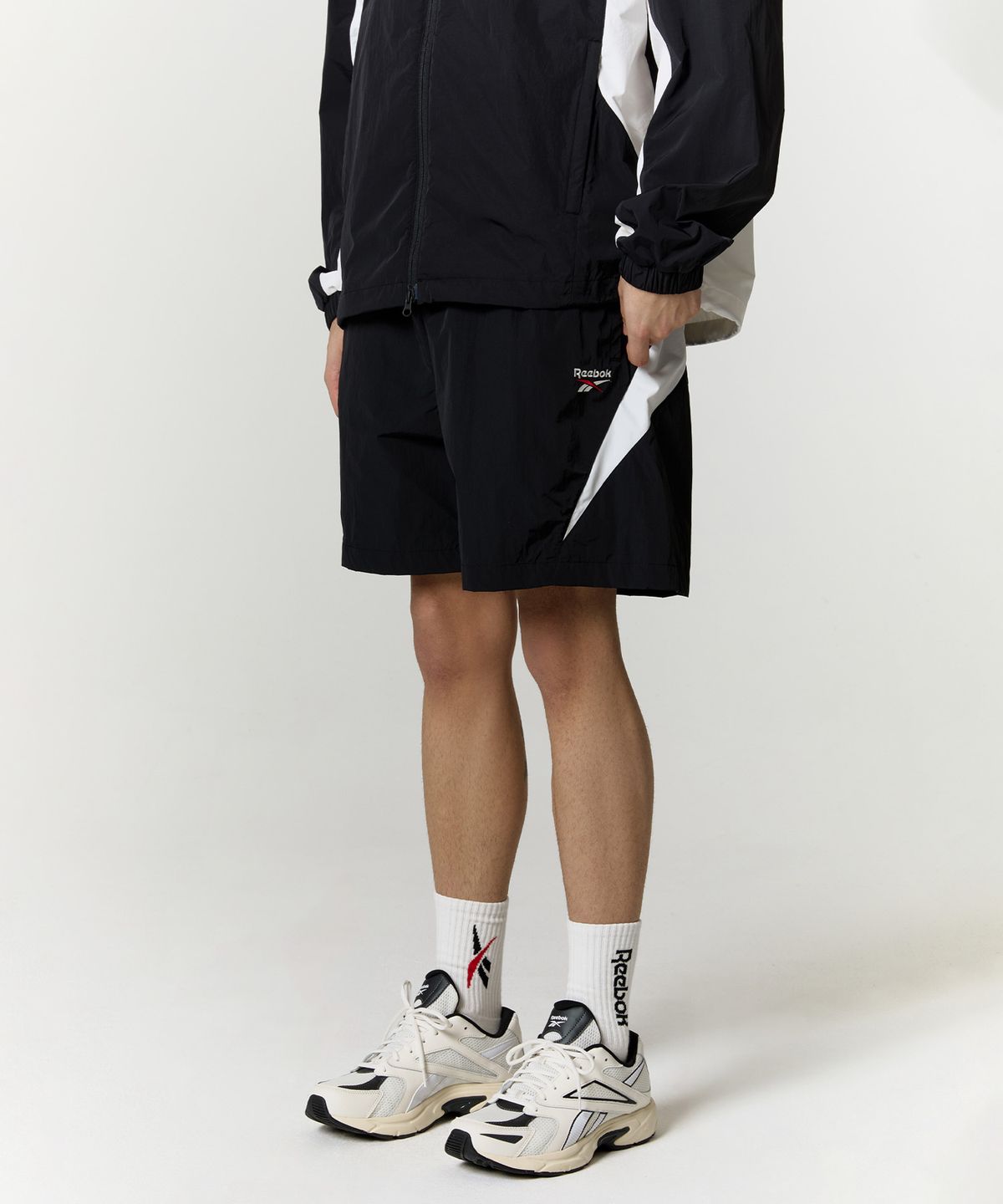 리복(REEBOK) 일립스 쇼츠 - 블랙