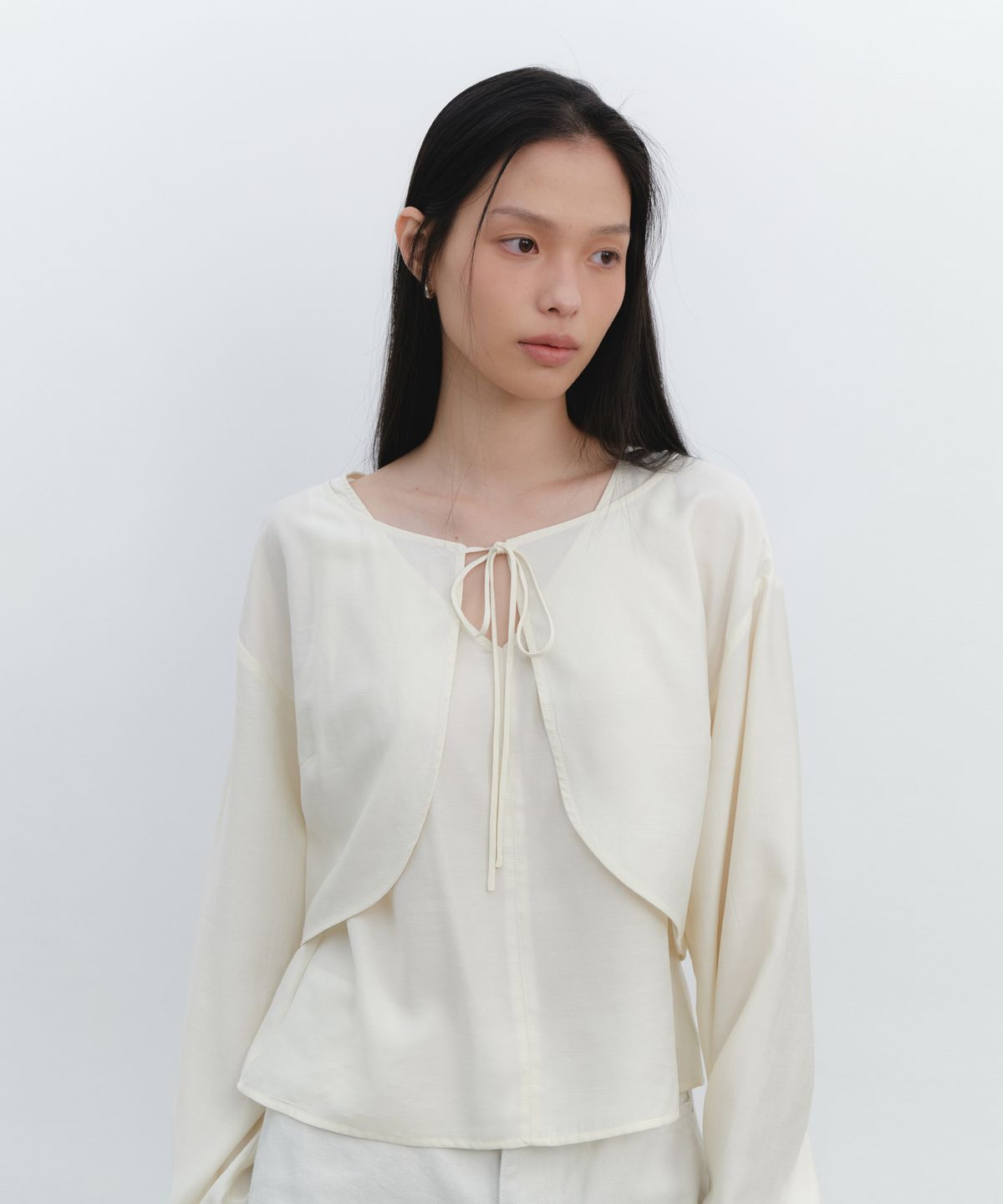 유라고(URAGO) Joy V-neck sleeveless