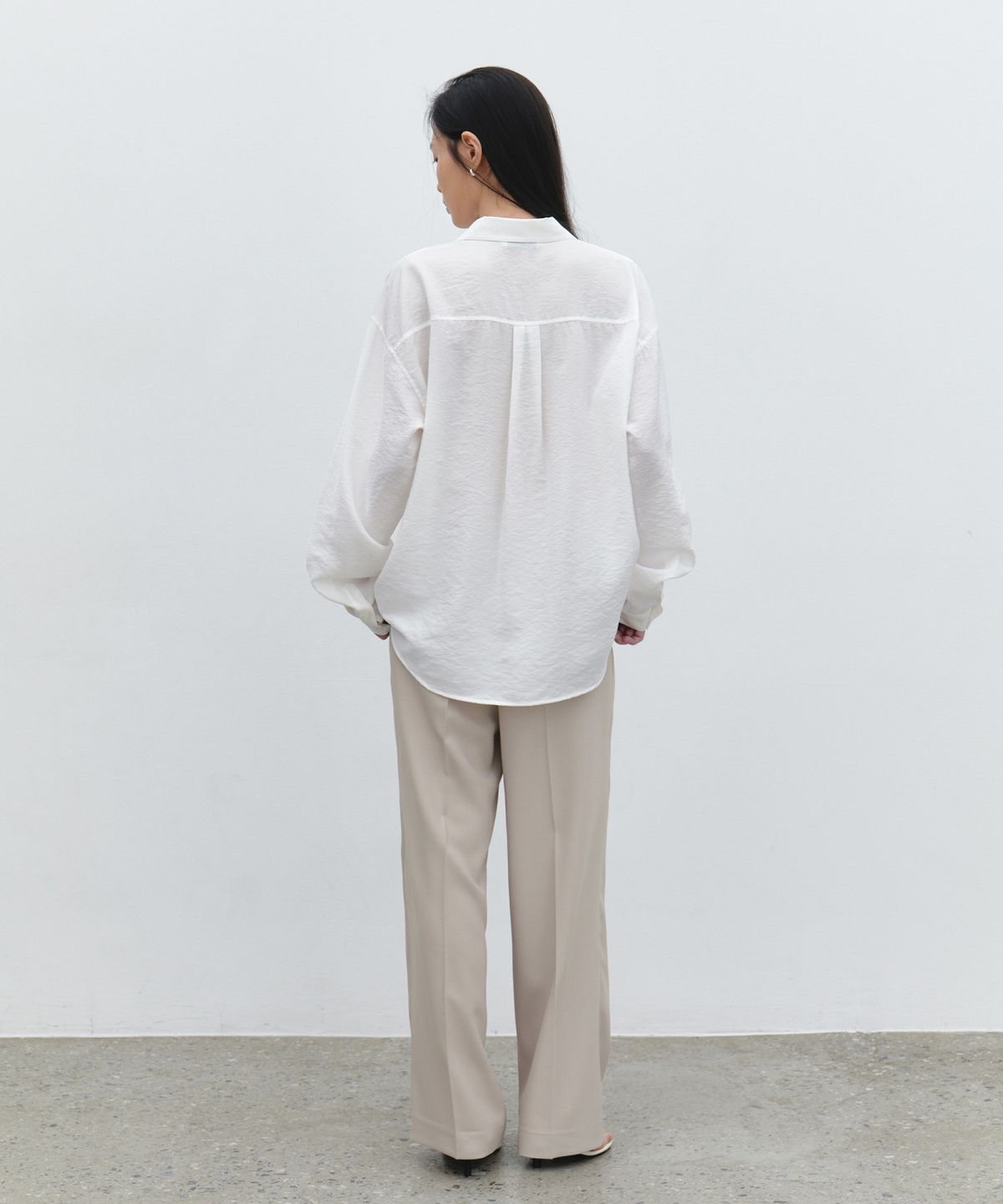 유라고(URAGO) Silky classic shirt