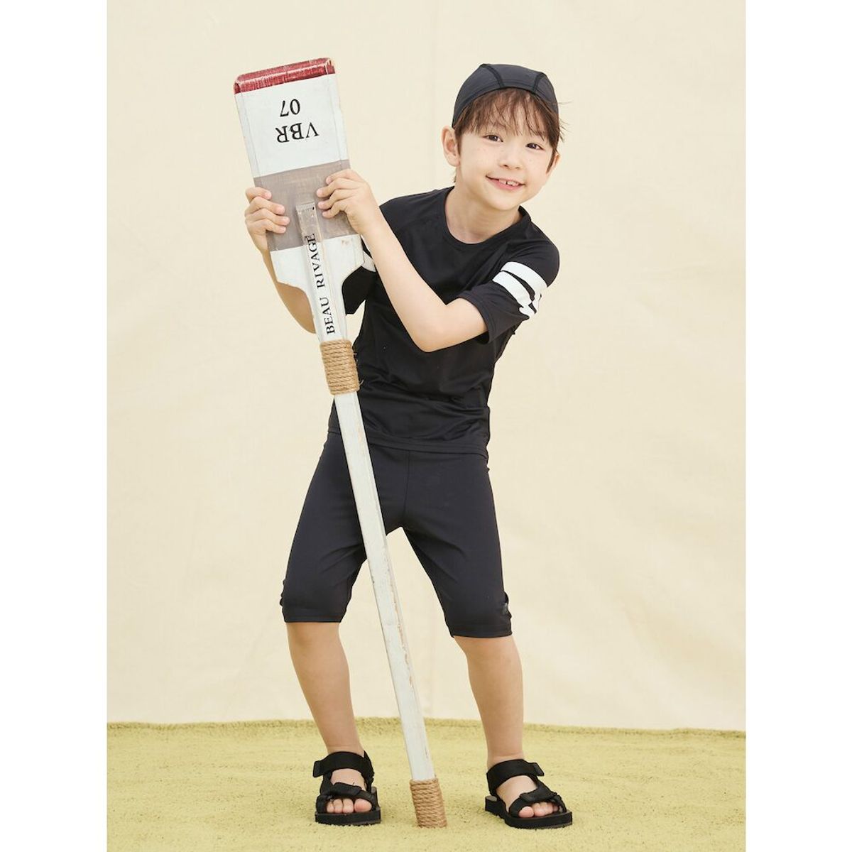 빈폴 키즈(BEANPOLE KIDS) 라글란 반팔 래시가드&반바지&수영모 3 SET  블랙 (BI5342U105)