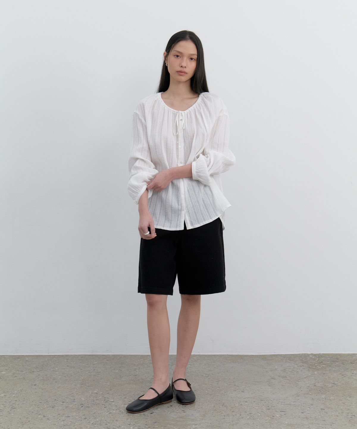 유라고(URAGO) Lilys string blouse