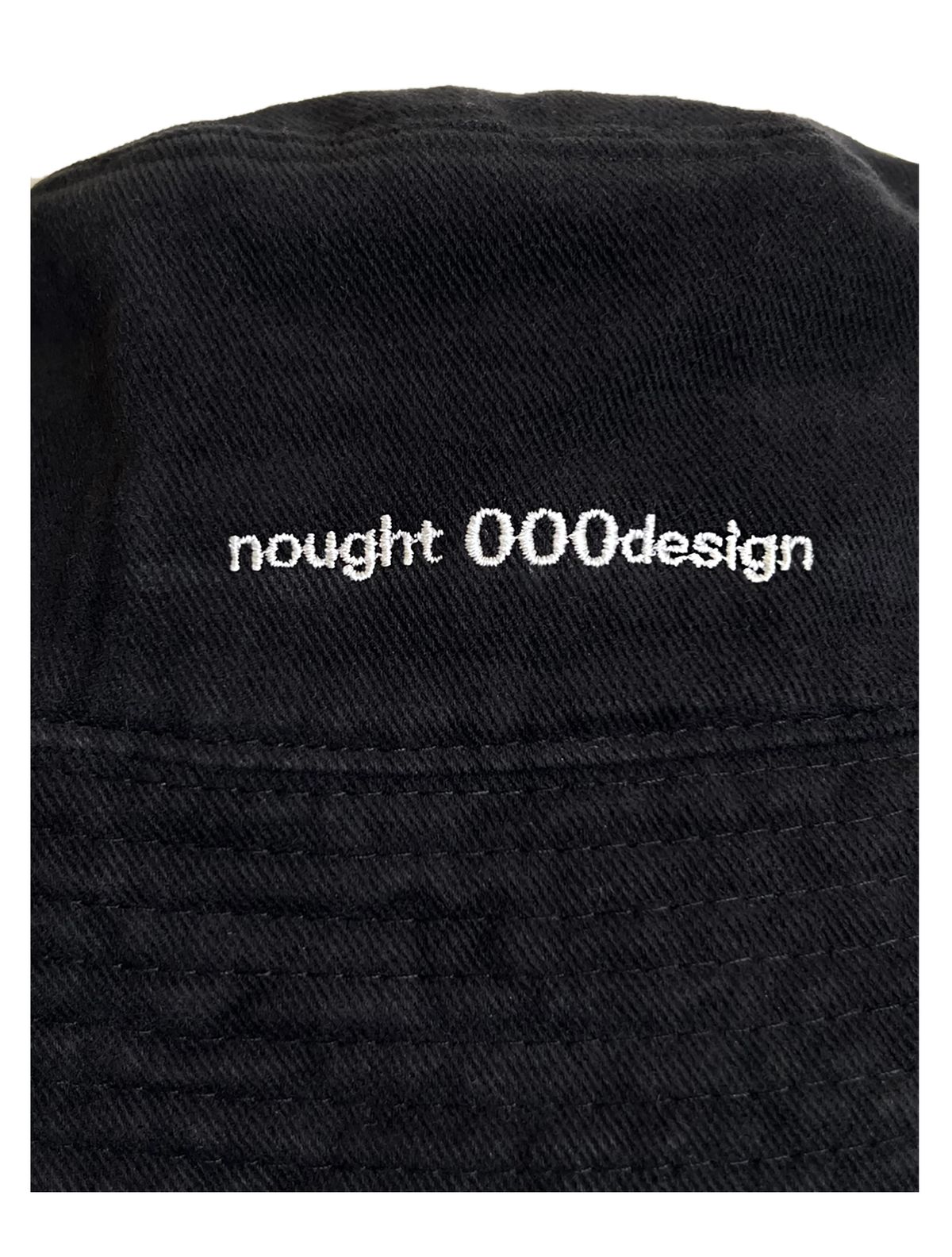 노우트(NOUGHT) 000디자인 로고 버킷햇 / 블랙