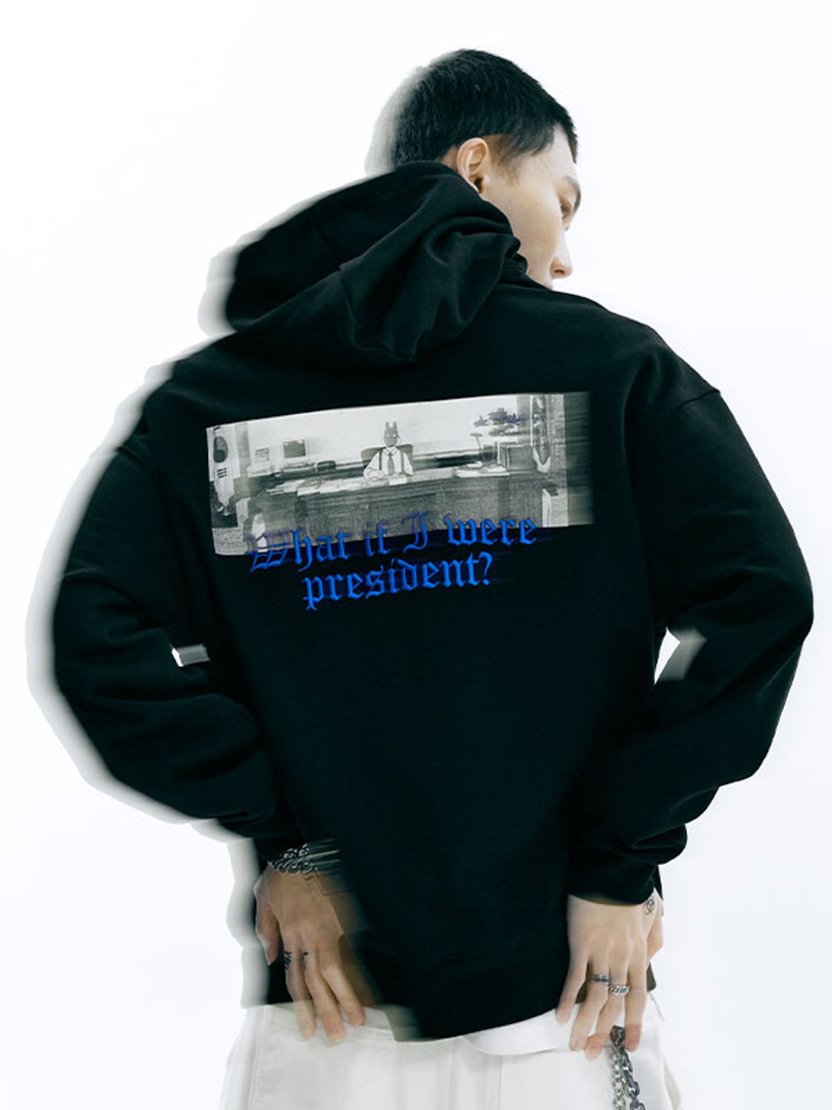 아워포켓츠(OURPOCKETS) 그리드 프레지던트 마스크맨 스웻 후디(Z블랙)
