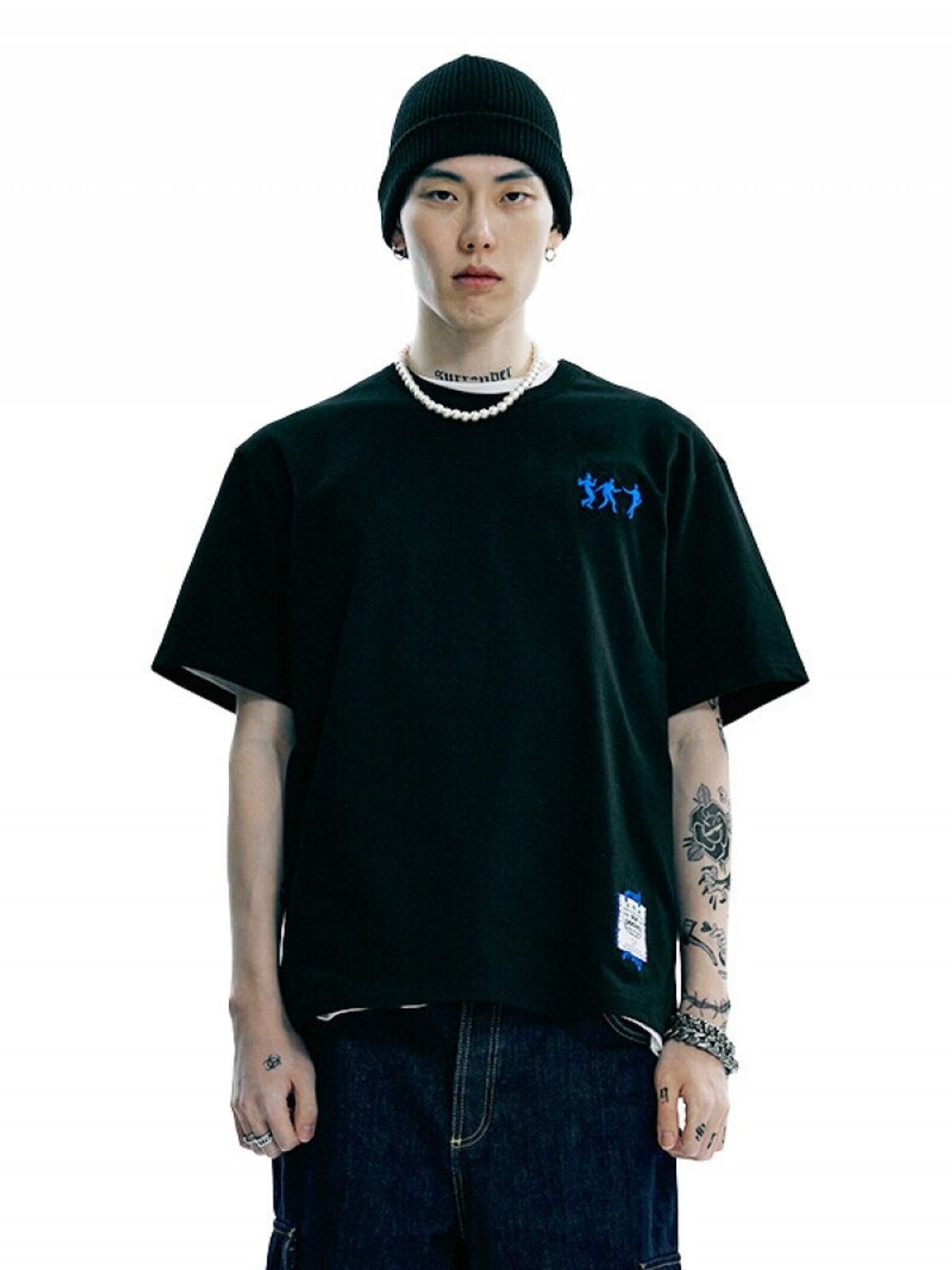 아워포켓츠(OURPOCKETS) 그리드 댄스 페르소나 티셔츠(Z블랙)