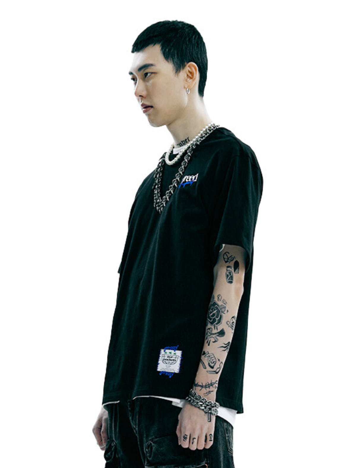 아워포켓츠(OURPOCKETS) 그리드 X 아워포켓츠 콜라보 티셔츠(Z블랙)