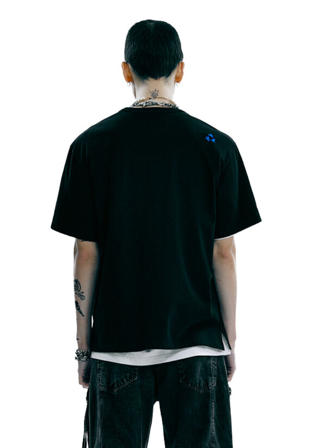 아워포켓츠(OURPOCKETS) 그리드 X 아워포켓츠 콜라보 티셔츠(Z블랙)