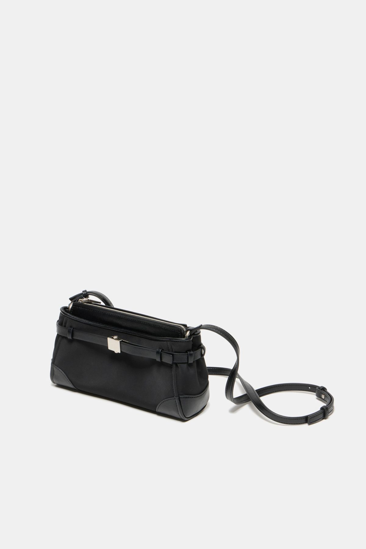 쿠론(COURONNE) Bonheur Shoulder 24 Nylon_RCBSX25166BKX