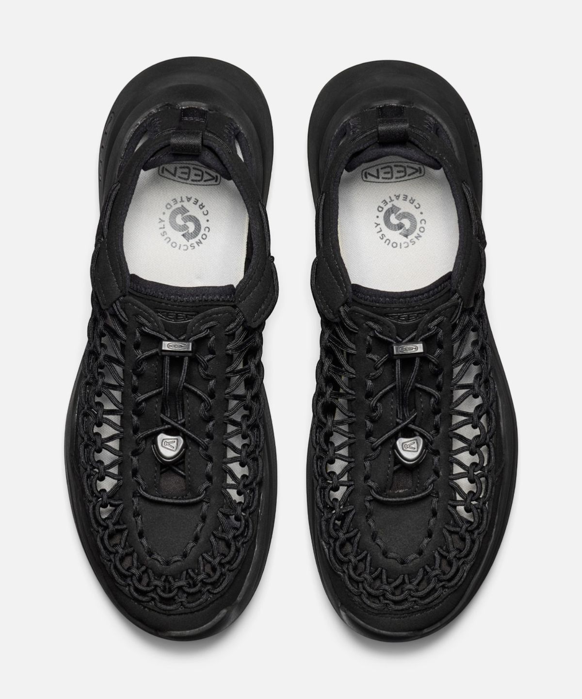 킨(KEEN) 유니크 2.0 워킹 남성 샌들 BLACK/BLACK