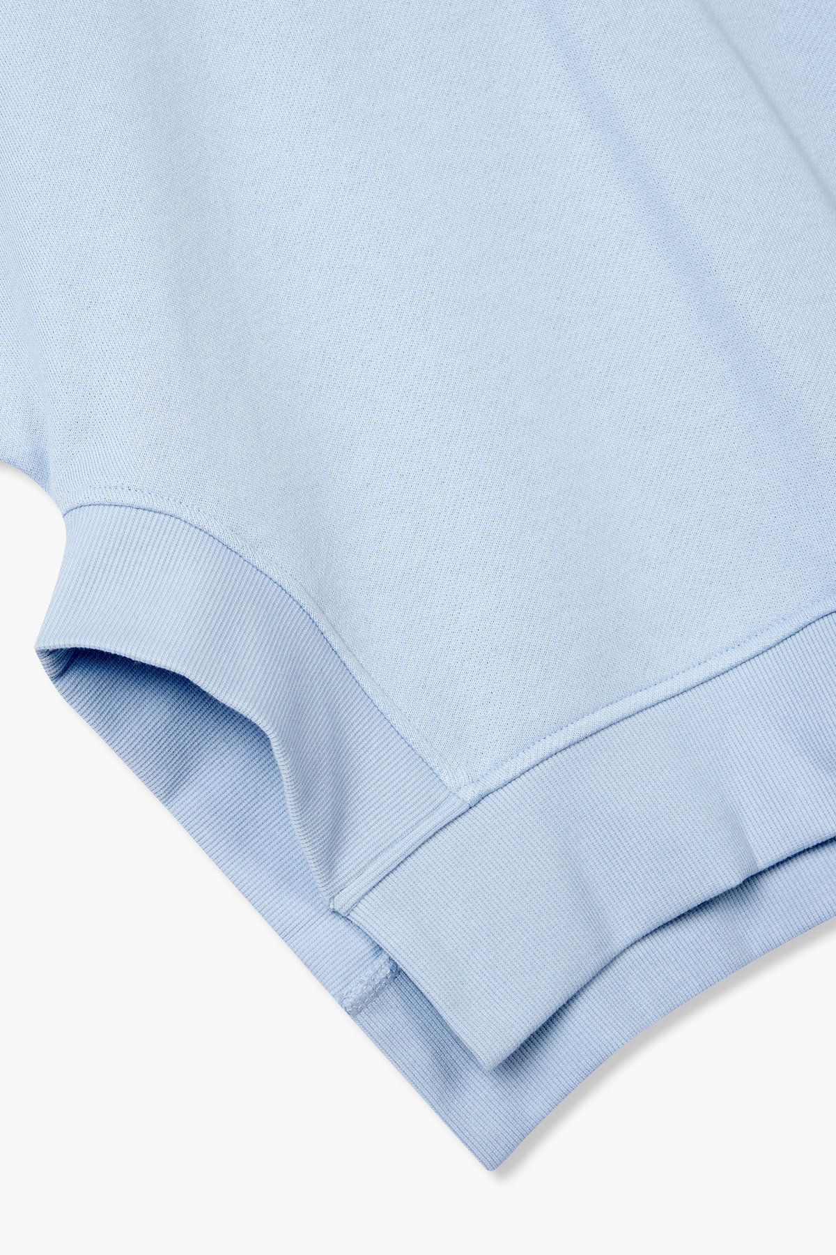 엠포리오 아르마니 언더웨어(EMPORIO ARMANI UNDERWEAR) 여성 로고 자수 라운지 후드 탑 _라이트 블루 0825138501