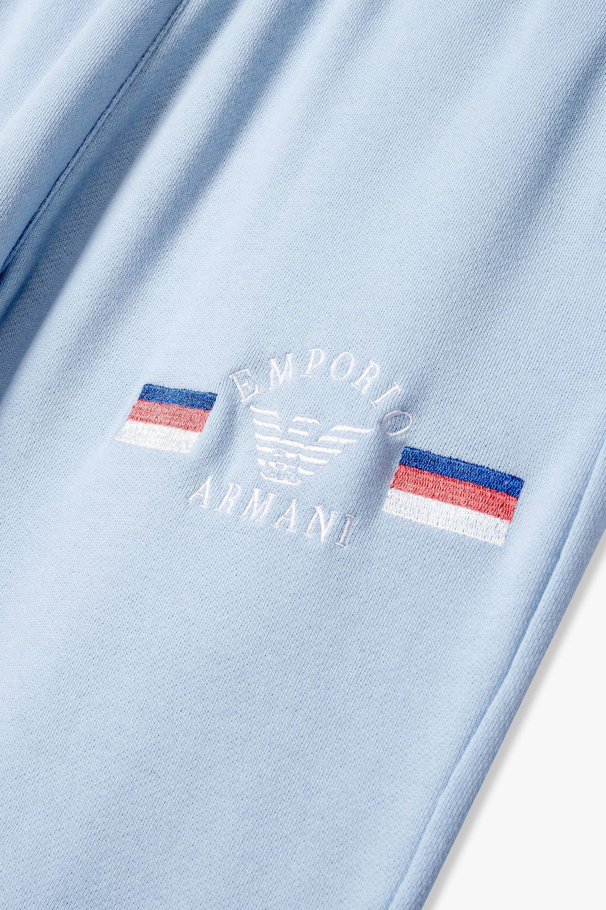 엠포리오 아르마니 언더웨어(EMPORIO ARMANI UNDERWEAR) 여성 로고 자수 라운지 상하의 세트 _라이트 블루 08W5139501