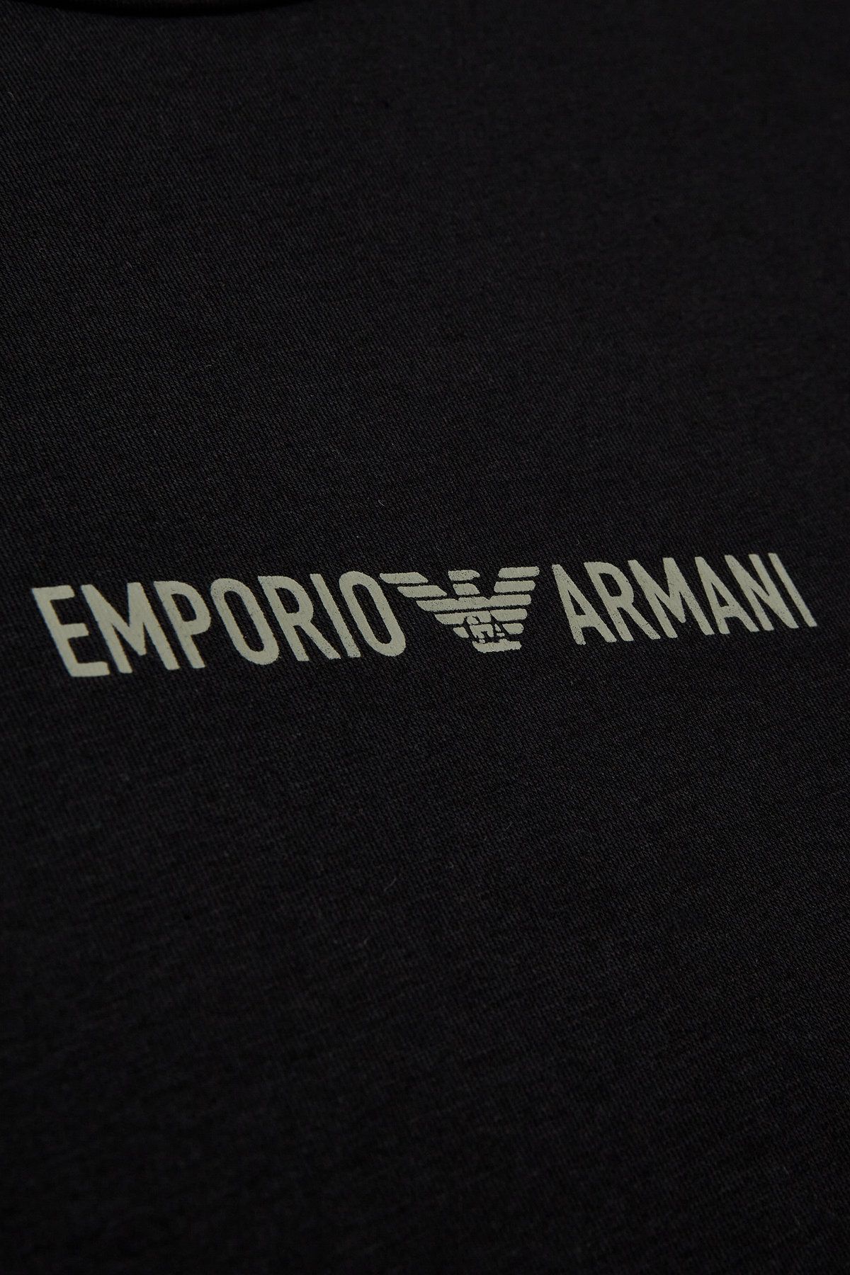 엠포리오 아르마니 언더웨어(EMPORIO ARMANI UNDERWEAR) 남성 이글 패턴 라운지 상하의 세트 _블랙 08M5139005