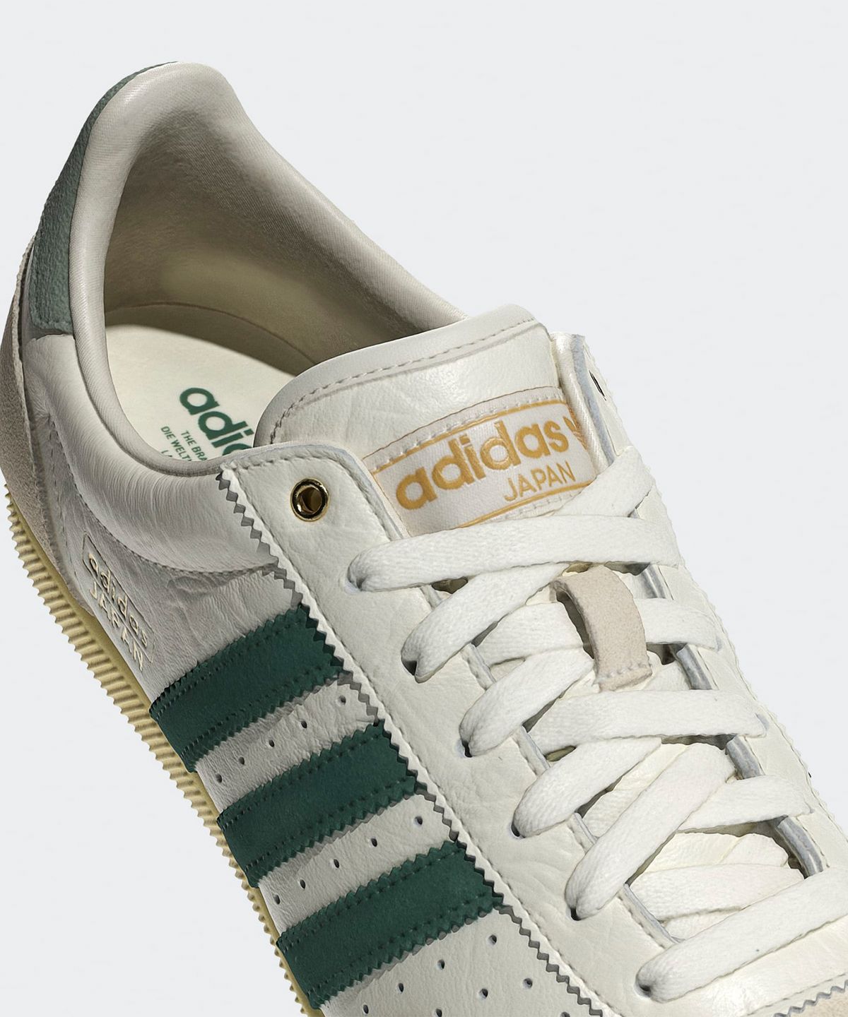 아디다스(ADIDAS) 재팬 - 화이트:그린 / JI2663
