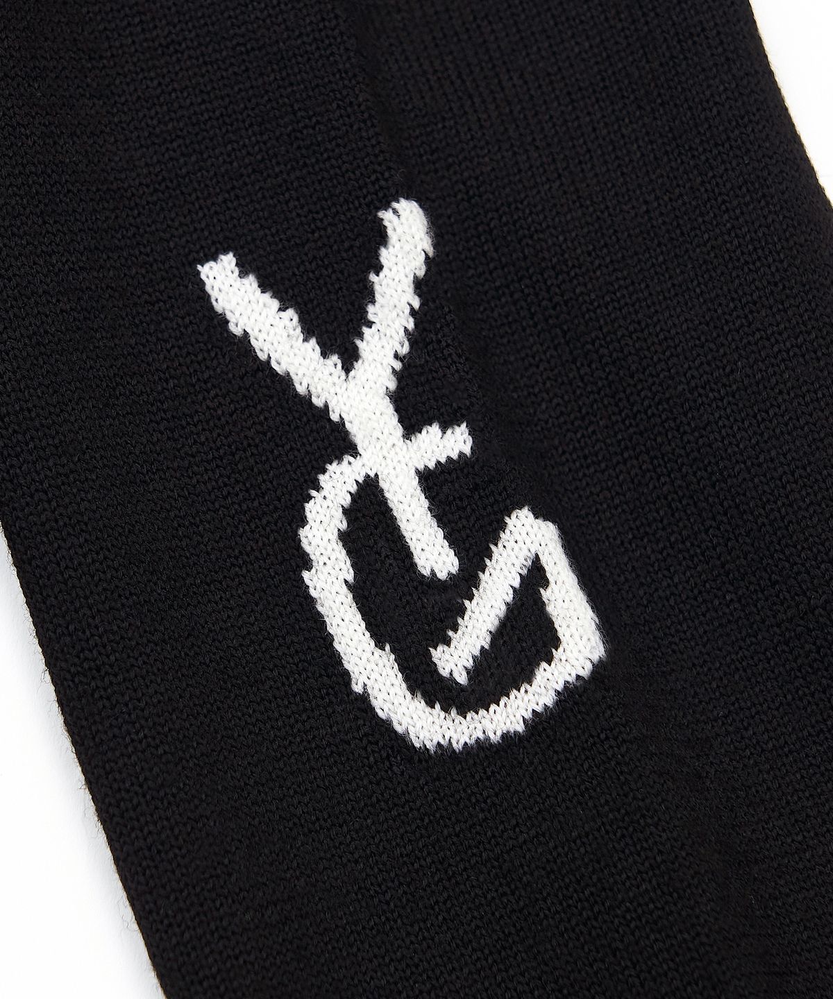욜프(YORF) YORF KNIT CREWNECK B RABBIT BLACK