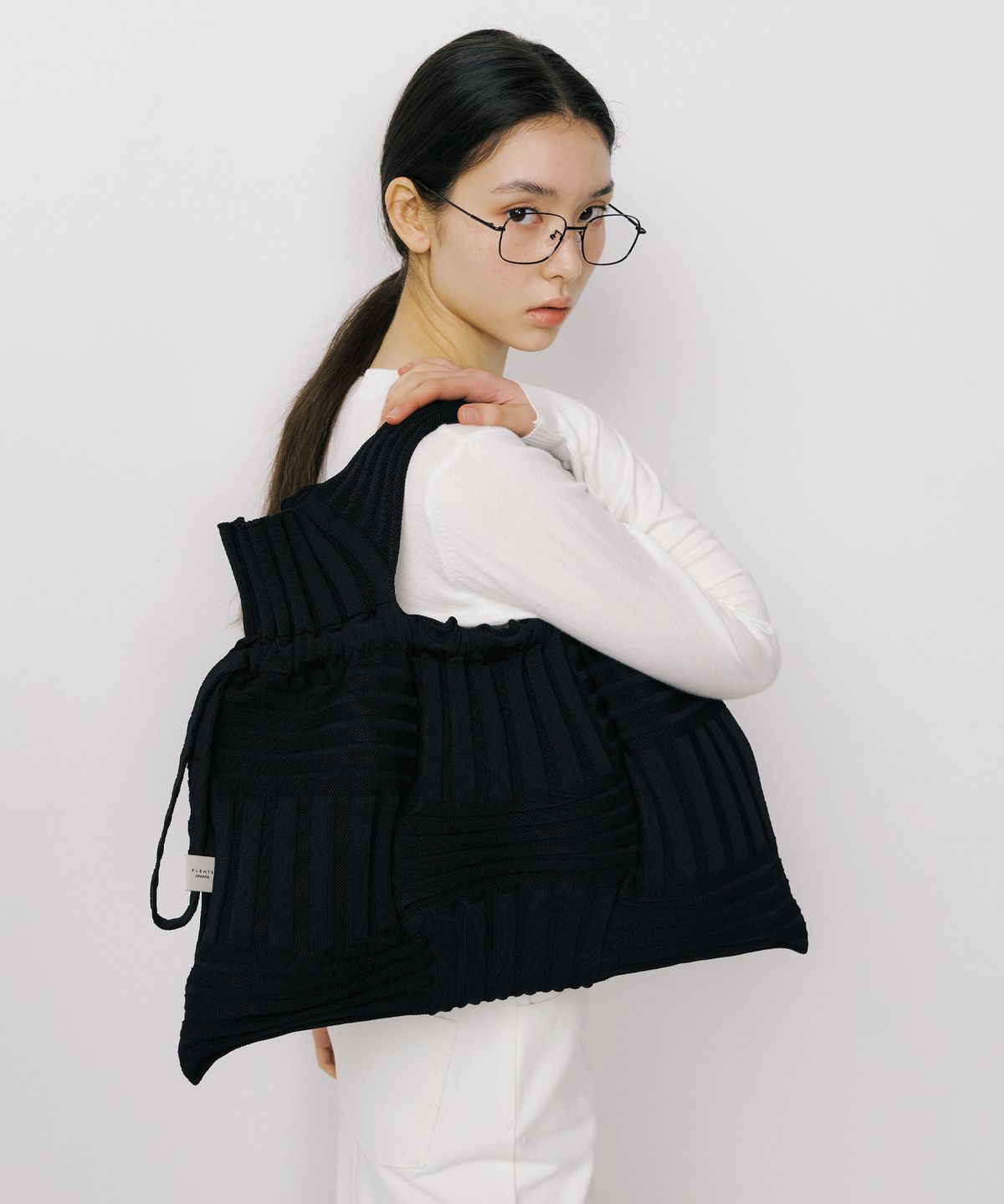 플리츠마마(PLEATSMAMA) 빅보우백 블랙