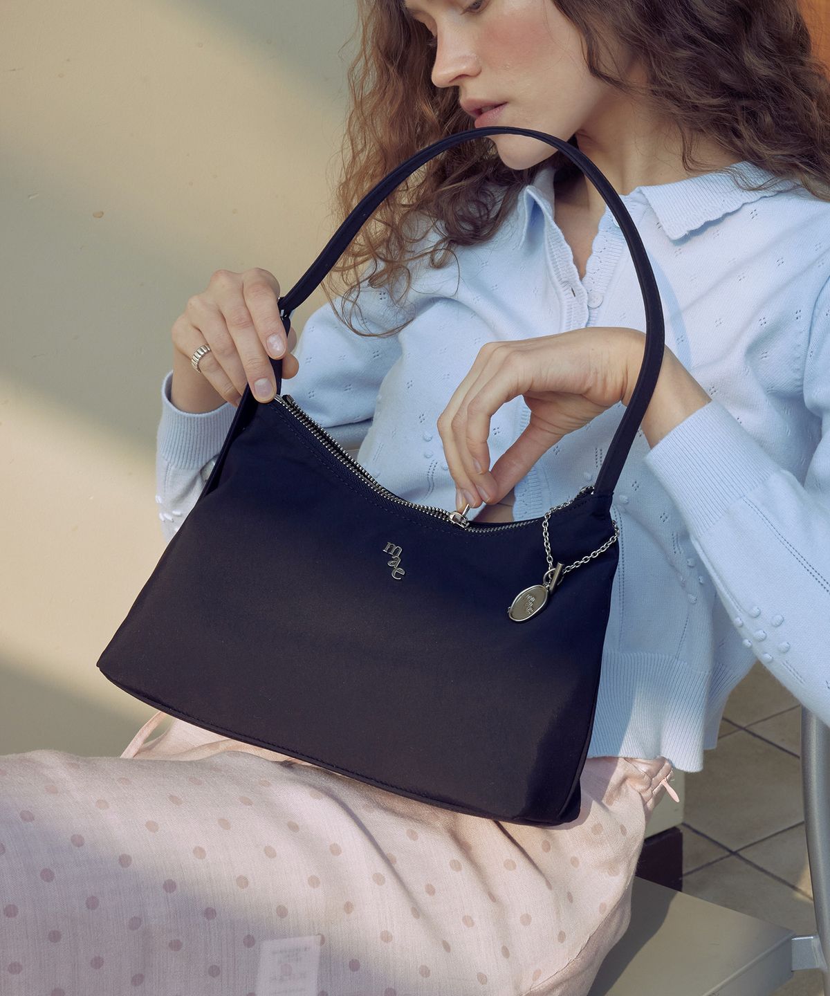 무쿠앤에보니(MUCU AND EBONY) Floaty Bag _ Black