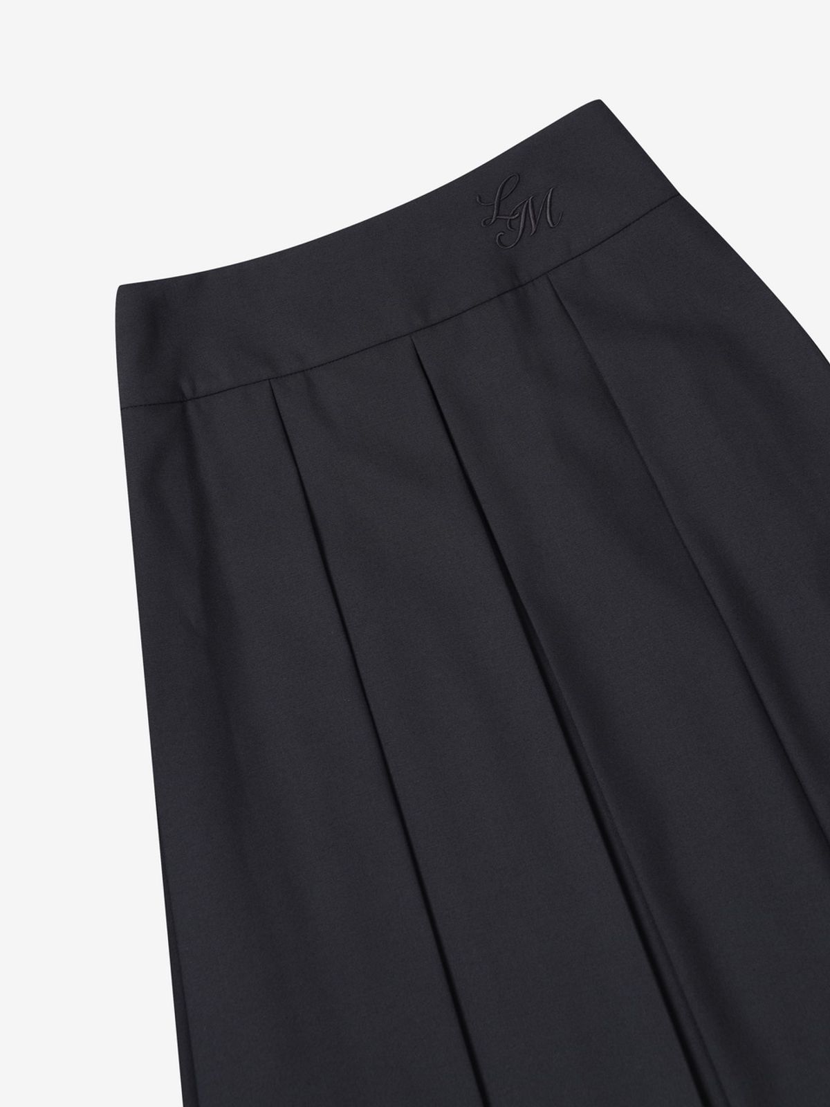엘유브이엠(LUVM) PLEATED LONG SKIRT_BLACK