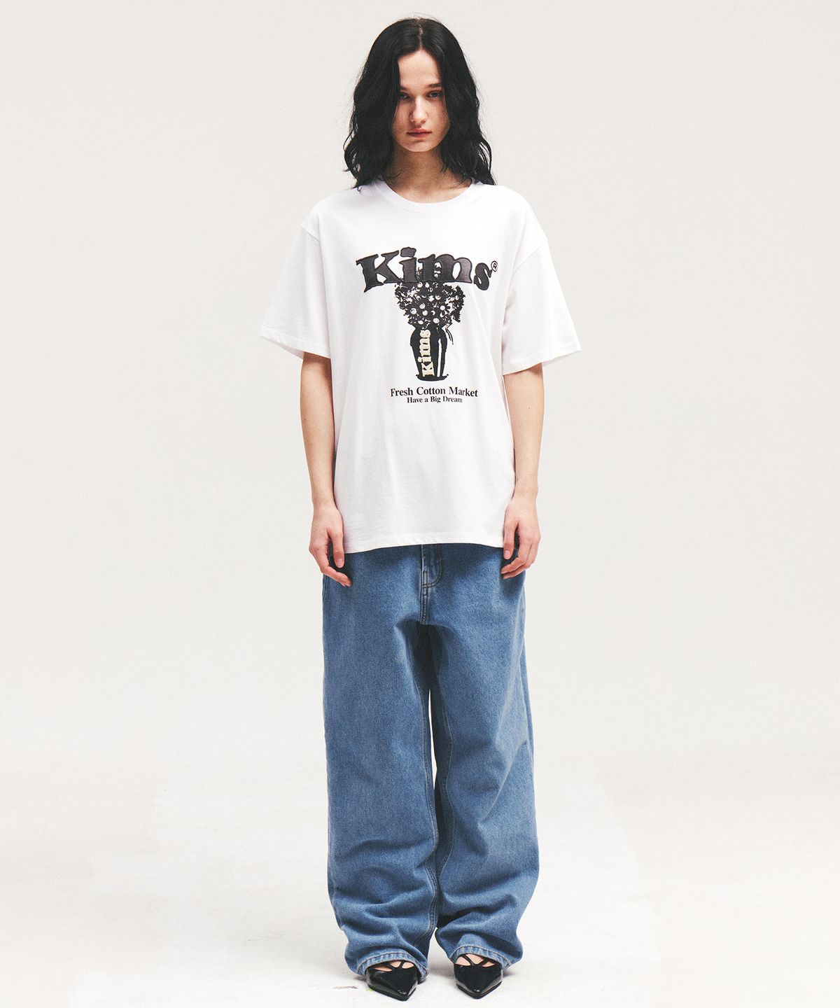 킴스 프레시 코튼 마켓(KIMS FRESH COTTON MARKET) (Unisex) Popcorn Flower Tee White