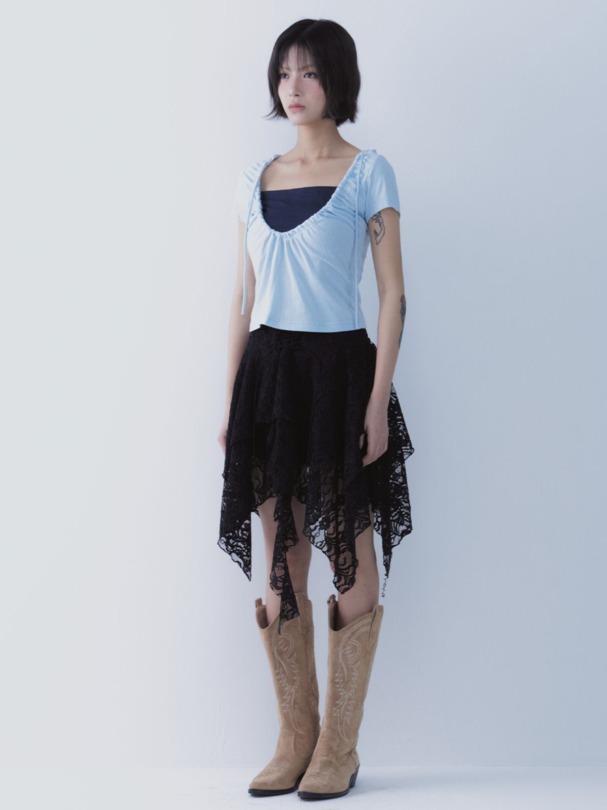 쎄쎄쎄(SETSETSET) LUNA VEIL HOODIE T-SHIRTS BLUE