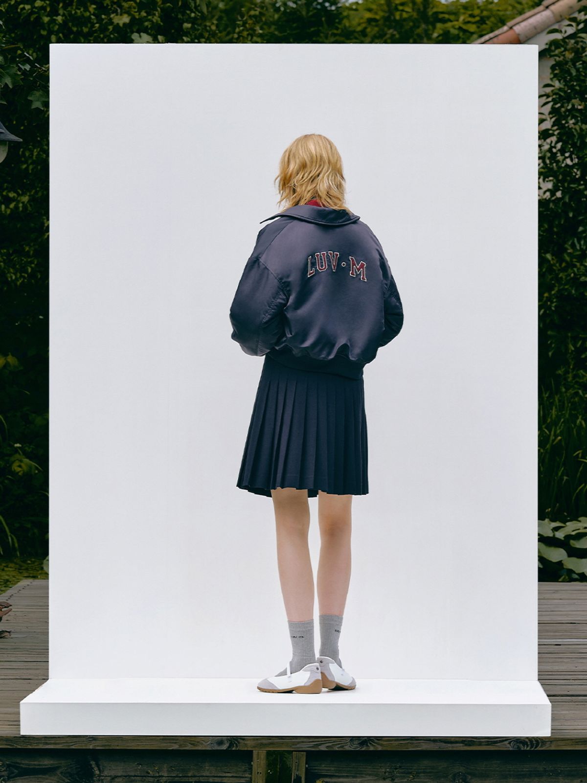 엘유브이엠(LUVM) LOGO STADIUM JUMPER_NAVY