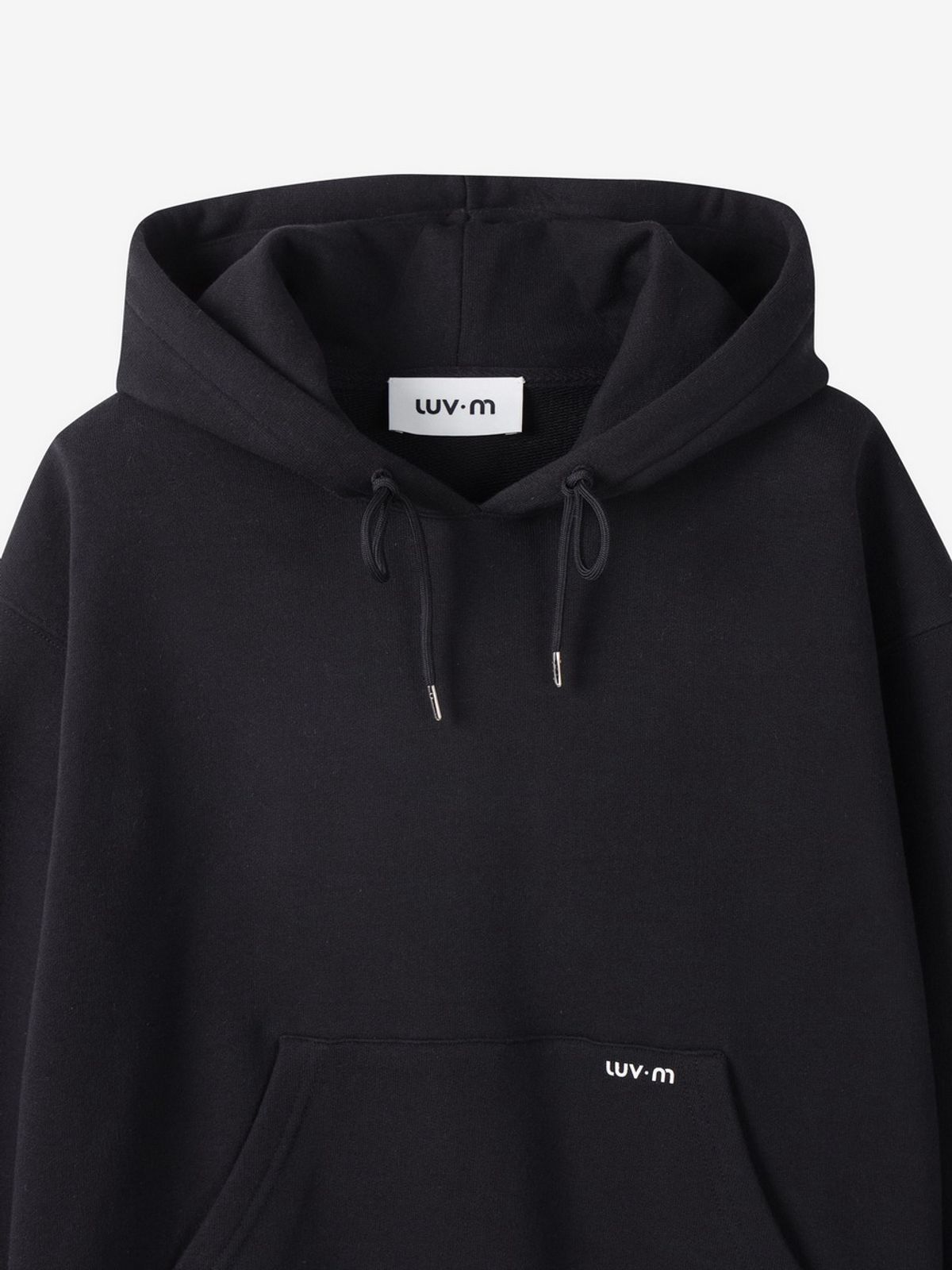엘유브이엠(LUVM) BACK LOGO HOODIE_BLACK