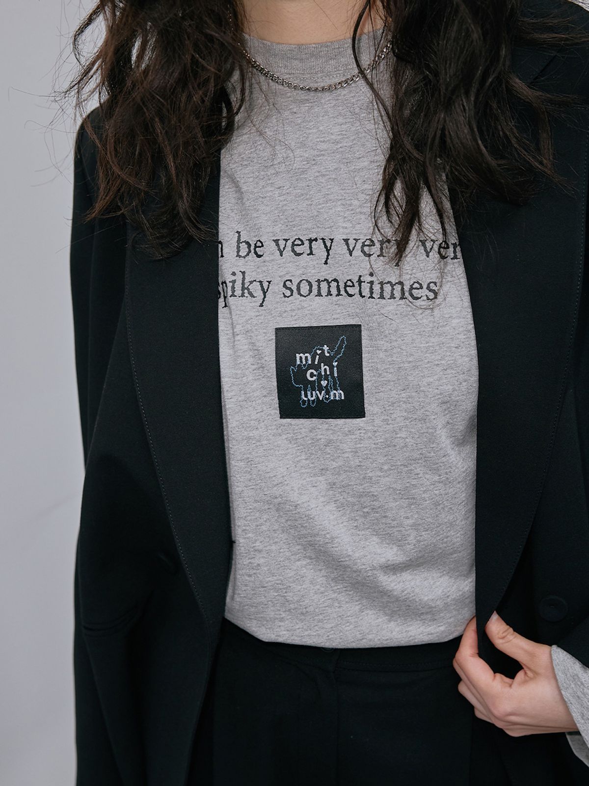 엘유브이엠(LUVM) UNISEX MITCHI PRINTING T-SHIRT_MELANGE GRAY