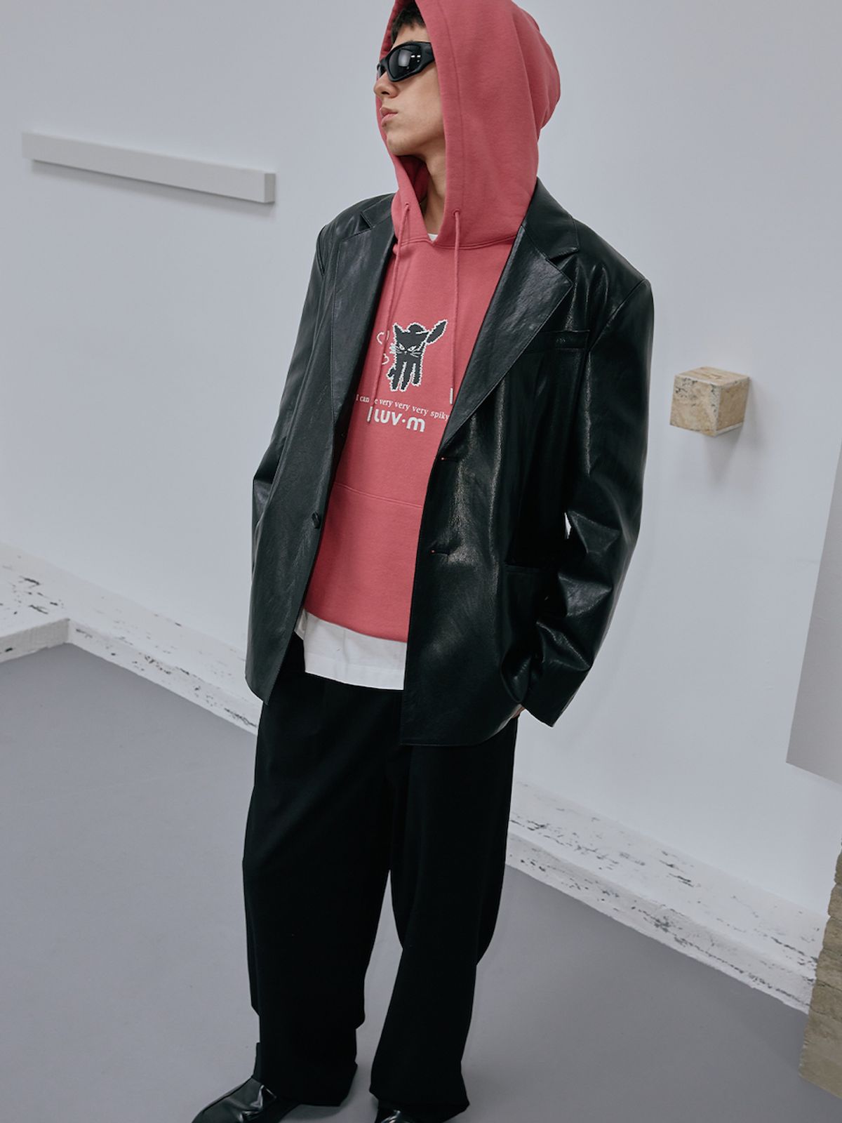 엘유브이엠(LUVM) MITCHI PRINTING HOODIE_SALMON