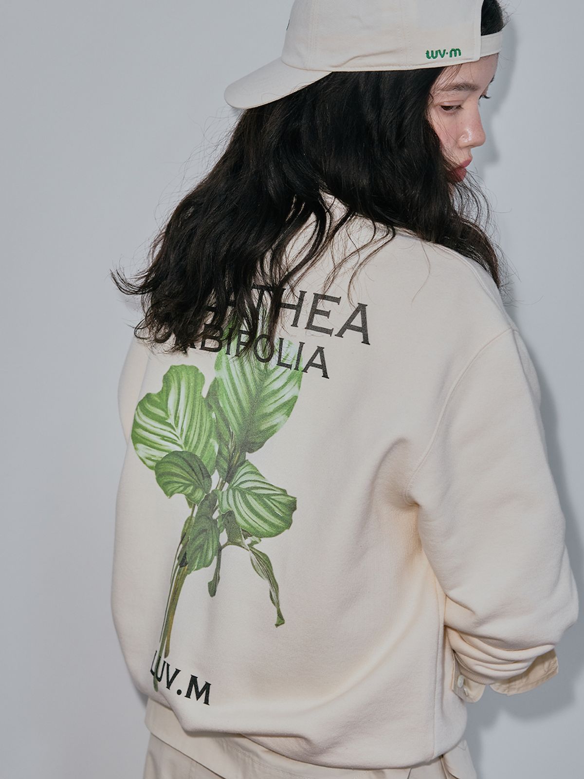 엘유브이엠(LUVM) CALATHEA PRINTING SWEATSHIRTS_CREAM
