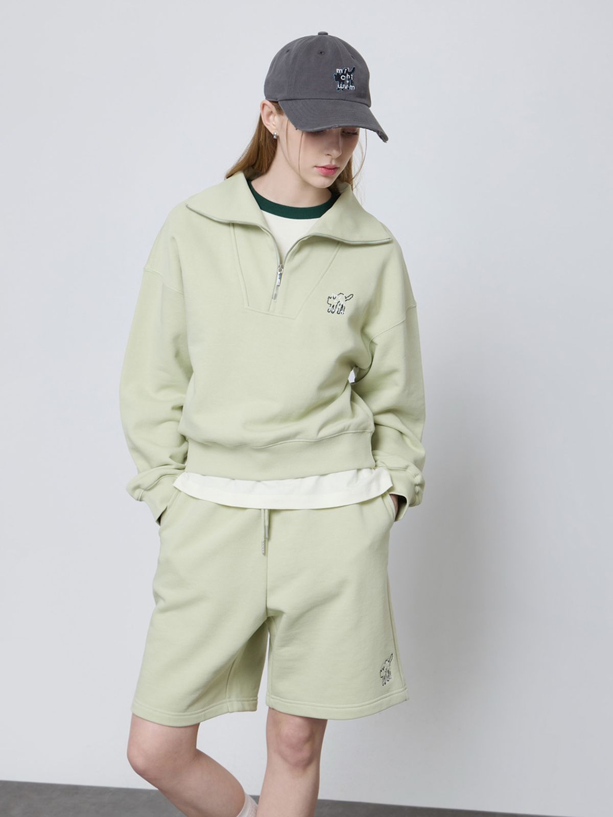 엘유브이엠(LUVM) WIDE COLLAR SWEATSHIRTS_MINT