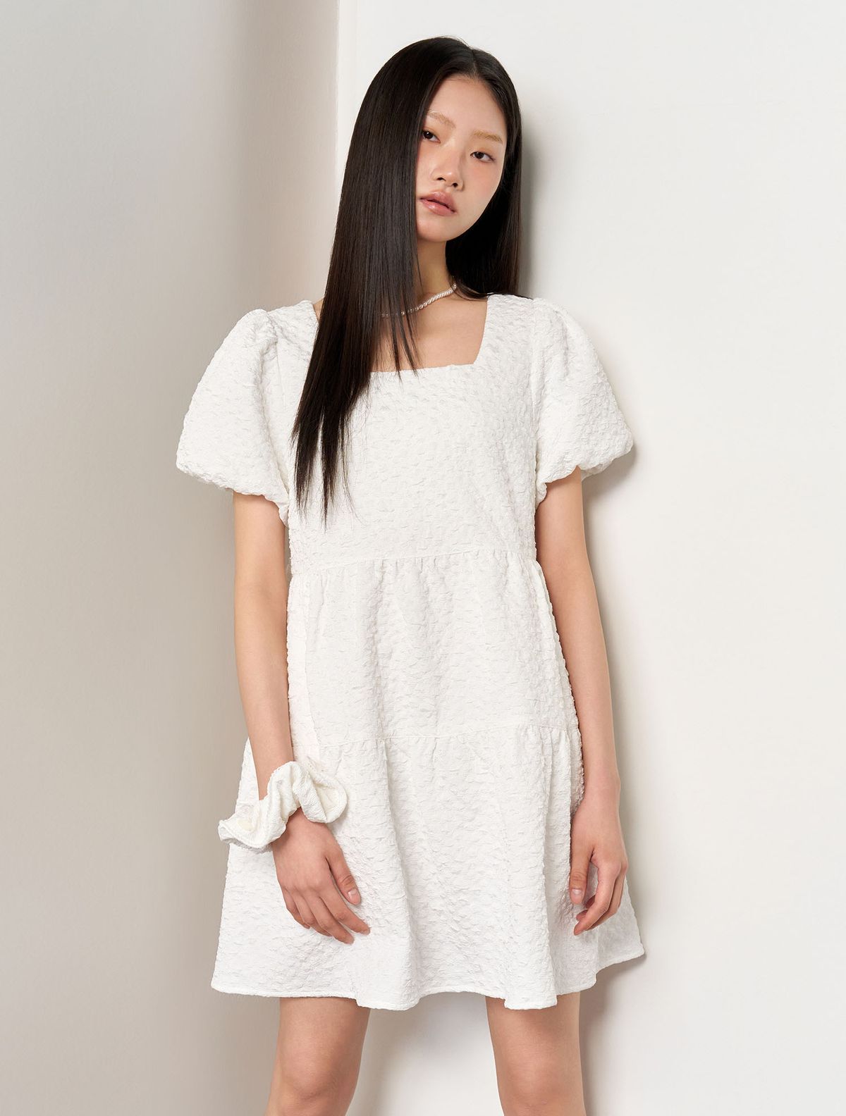 제너럴아이디어(GENERALIDEA) 링클 볼륨 퍼프 원피스 [WHITE] / WBE2L15503