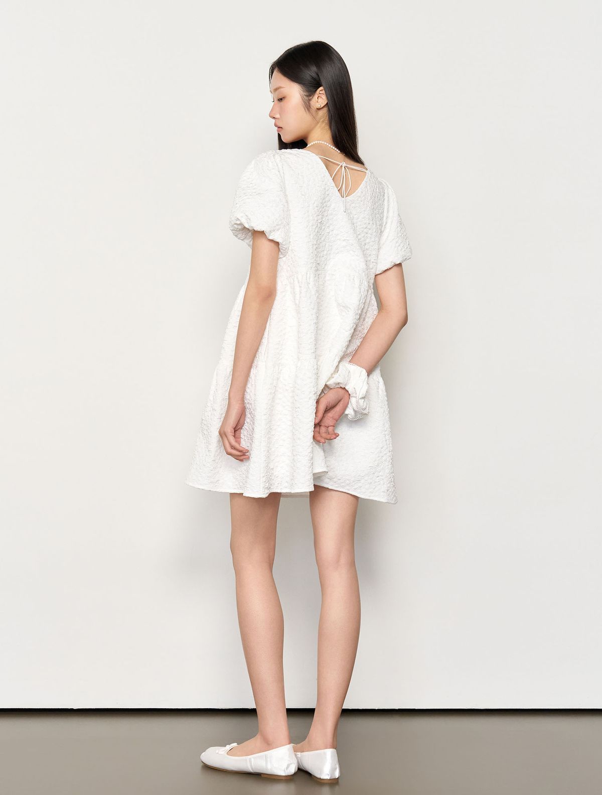 제너럴아이디어(GENERALIDEA) 링클 볼륨 퍼프 원피스 [WHITE] / WBE2L15503
