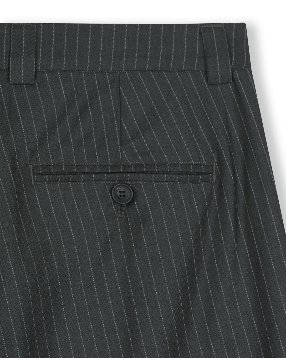 비슬로우(BESLOW) PIN STRIPE BERMUDA SHORTS GREY
