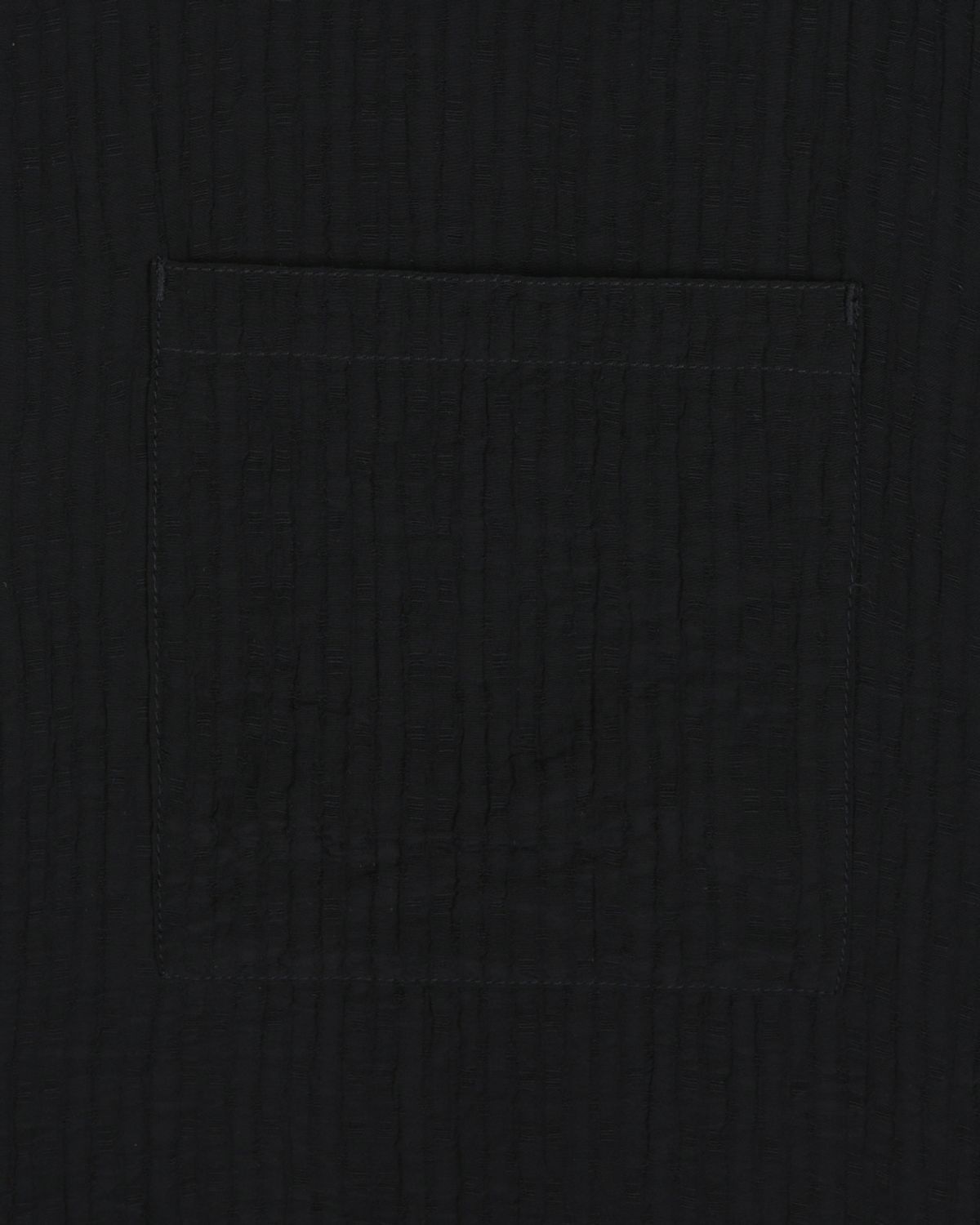 비슬로우(BESLOW) CRINKLE TEXTURE HALF SHIRTS BLACK