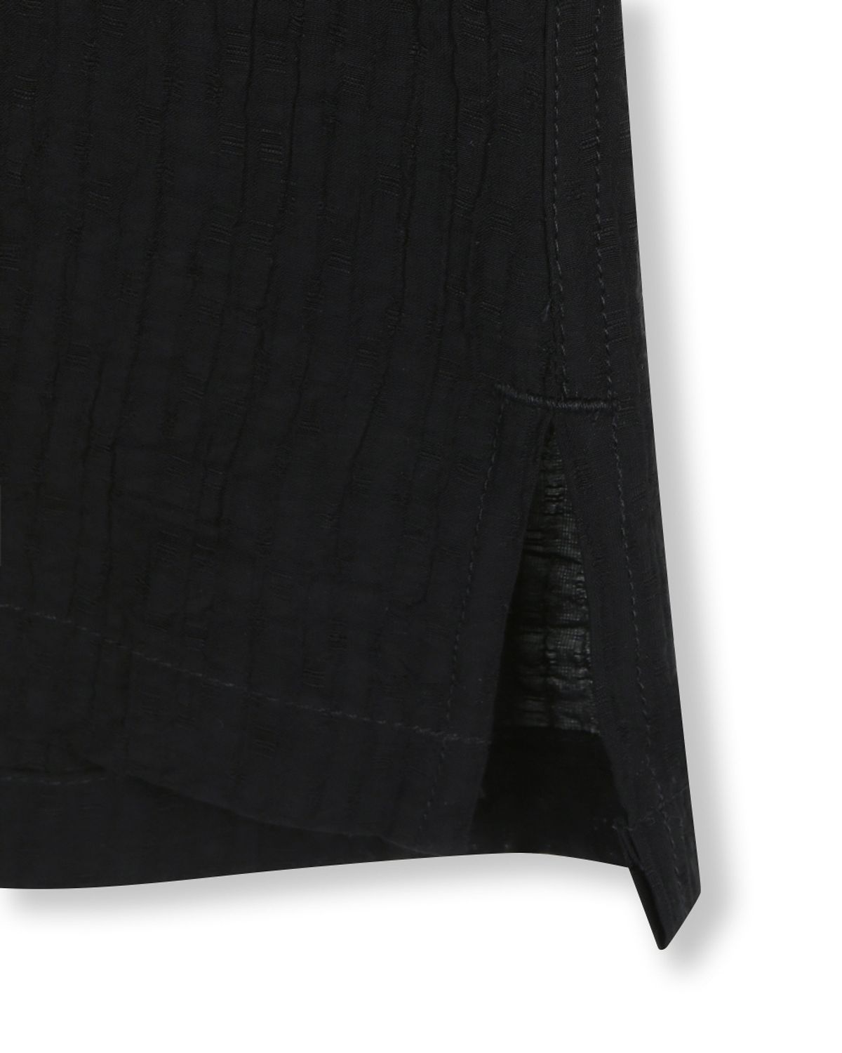 비슬로우(BESLOW) CRINKLE TEXTURE HALF SHIRTS BLACK