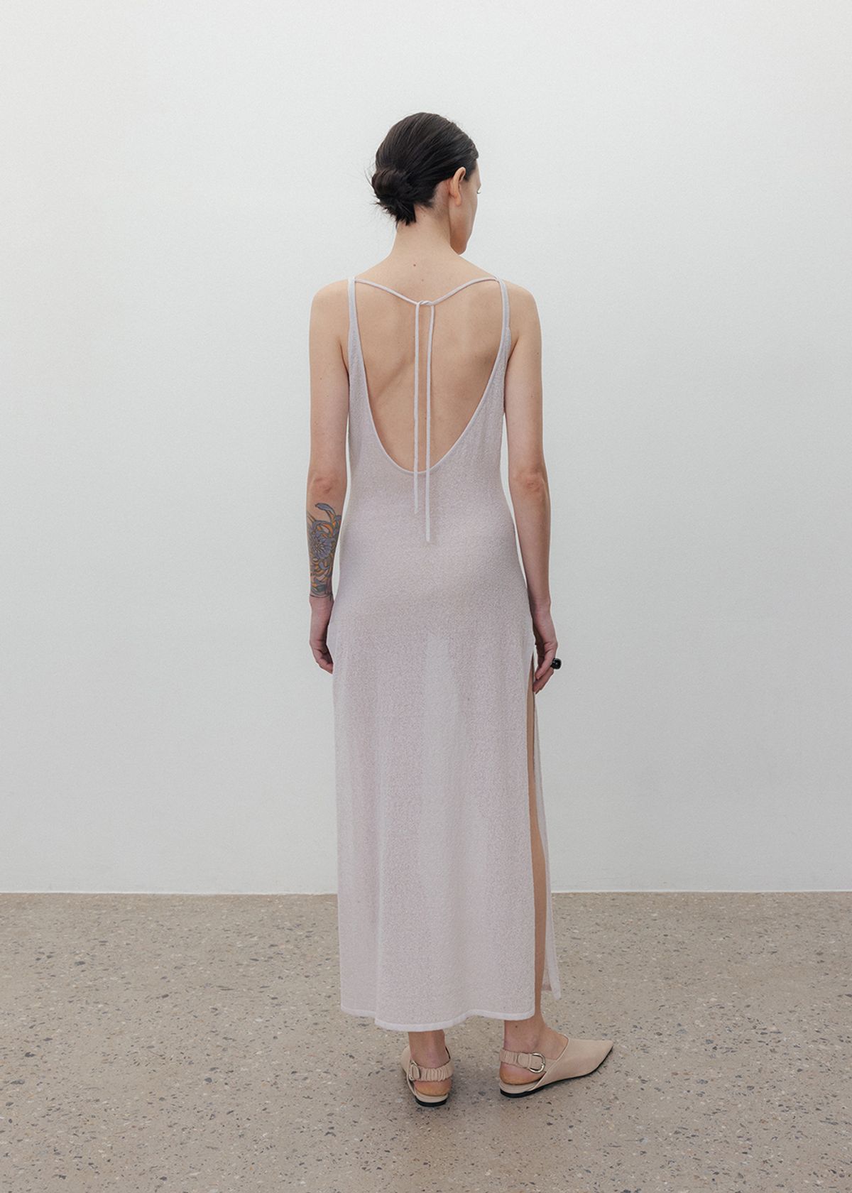 우마뭉(UMARMUNG) Crinkled linen side slit maxi dress_Lilac