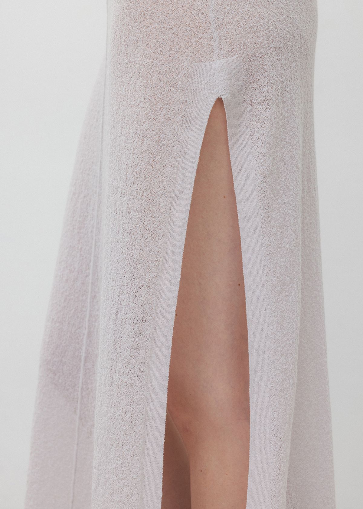 우마뭉(UMARMUNG) Crinkled linen side slit maxi dress_Lilac